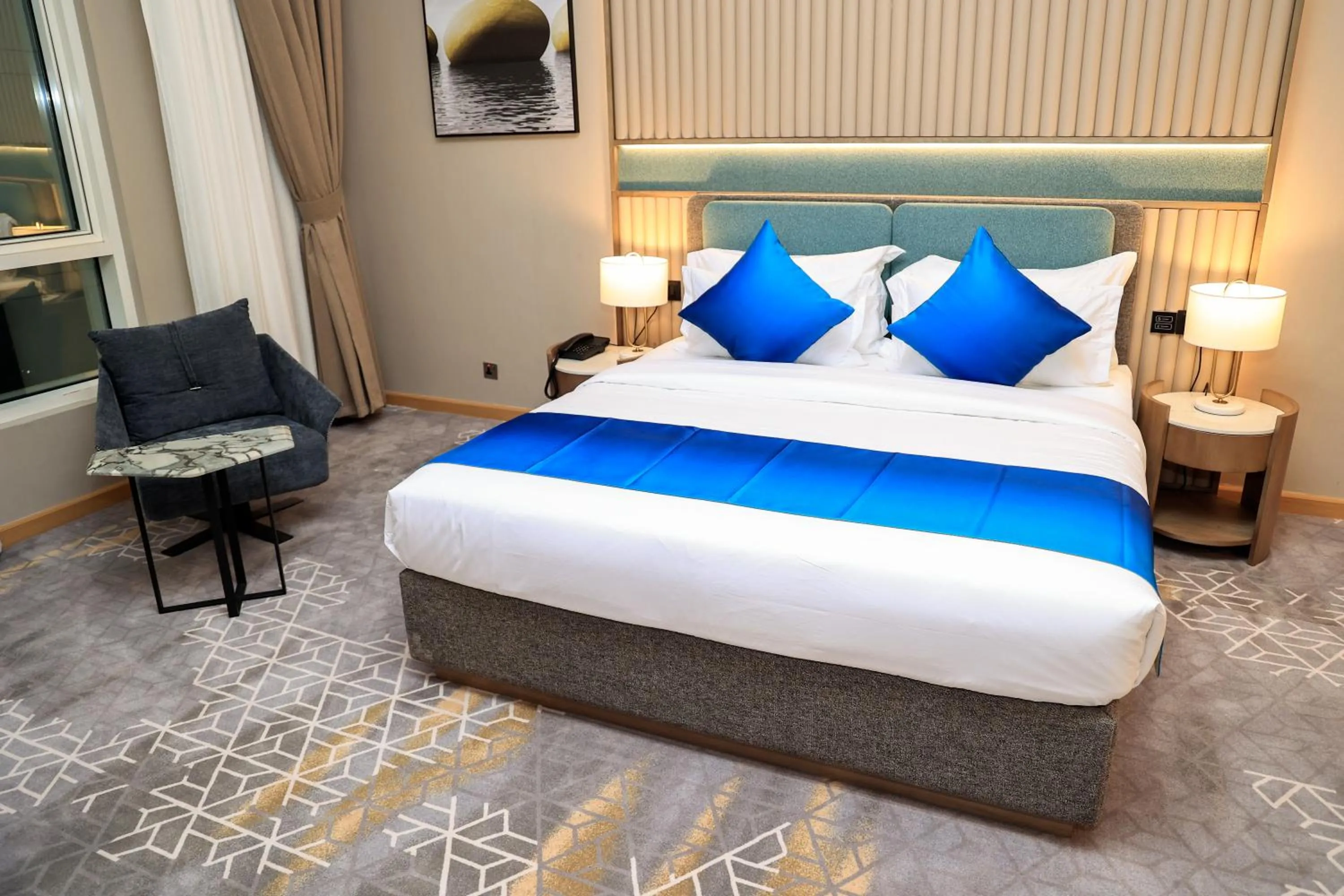 Bed in Best Western Premier M Four Hotel