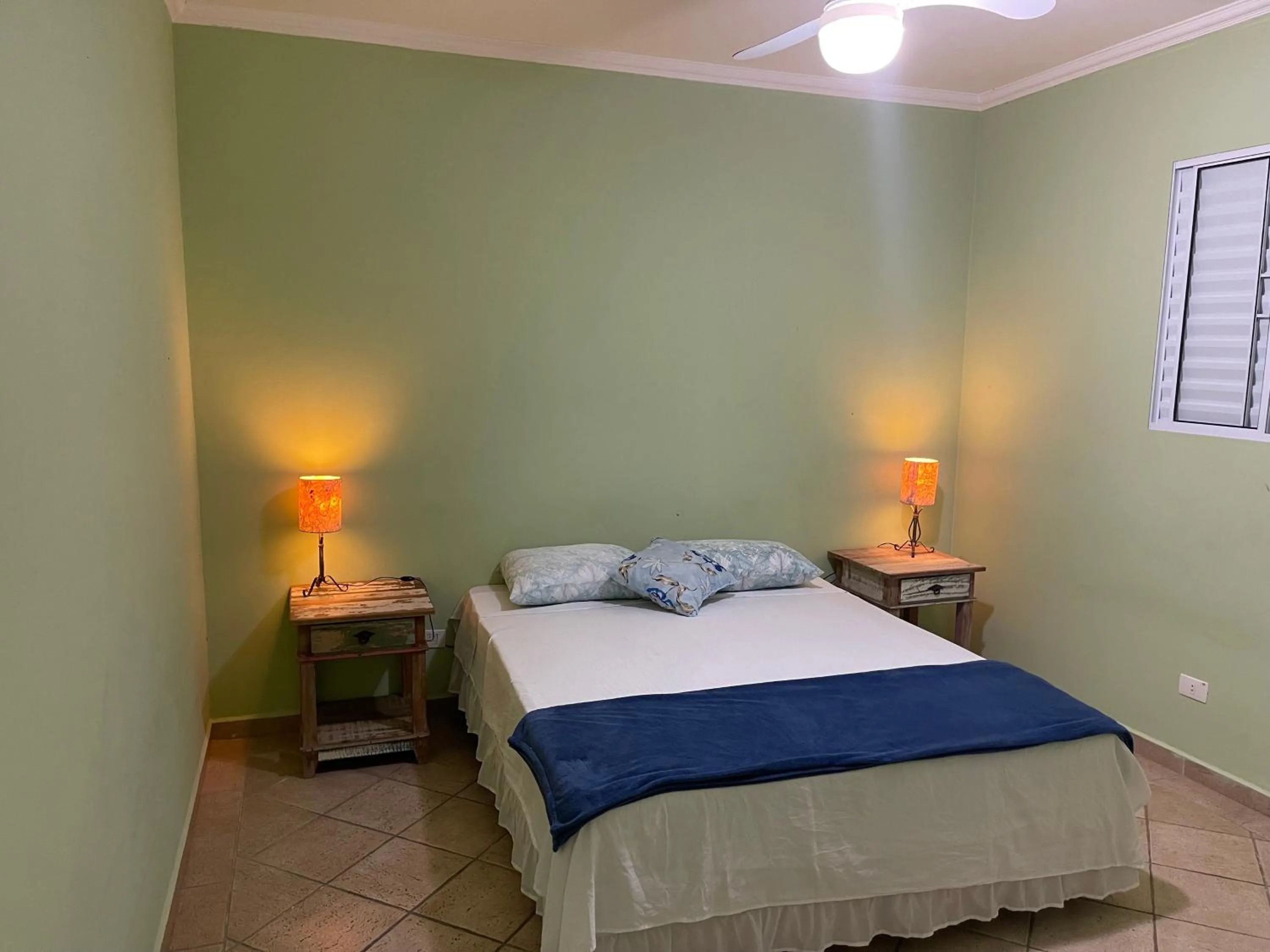 Bed in Surfside Suites