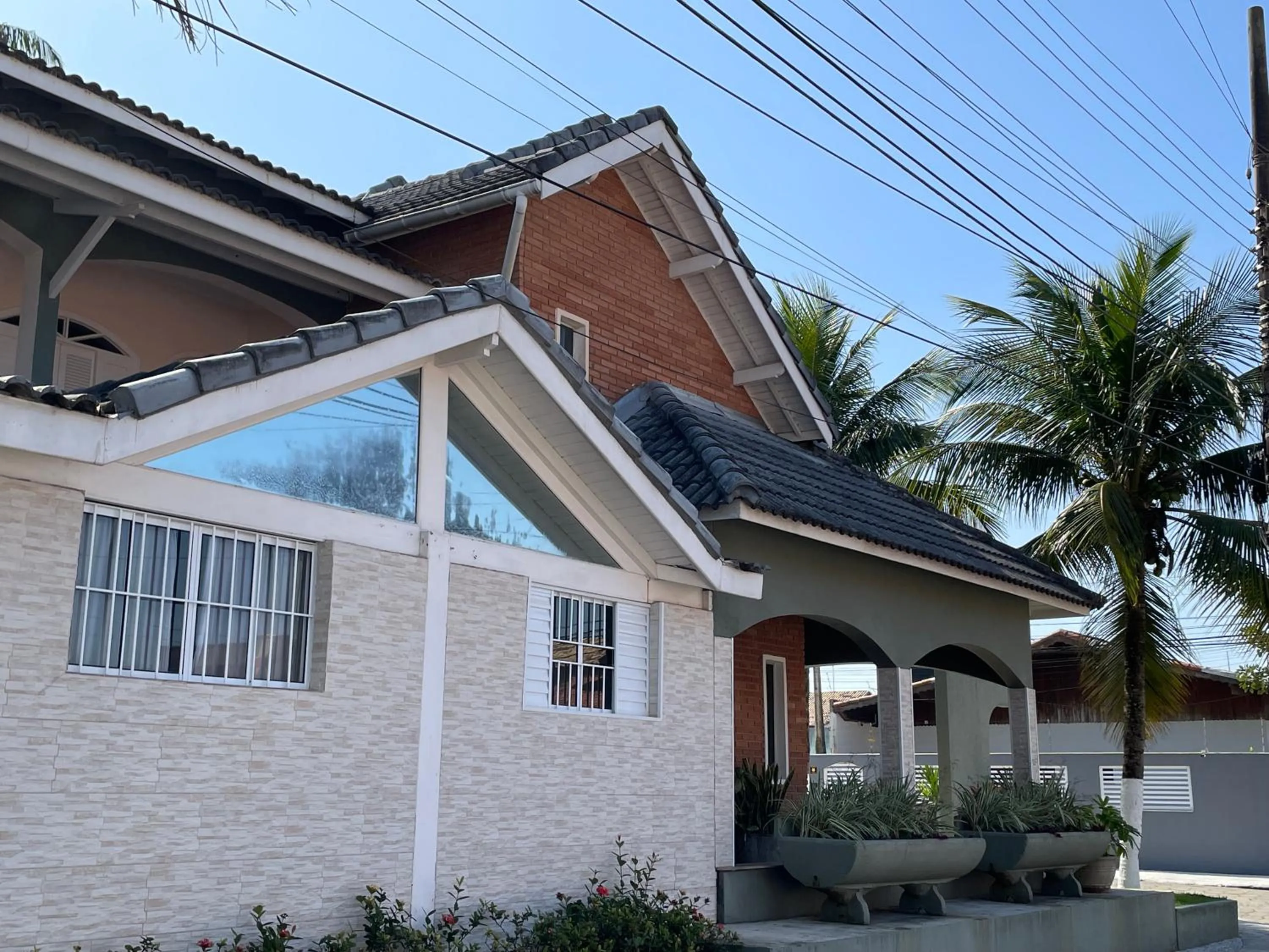 Garden in Surfside Suites