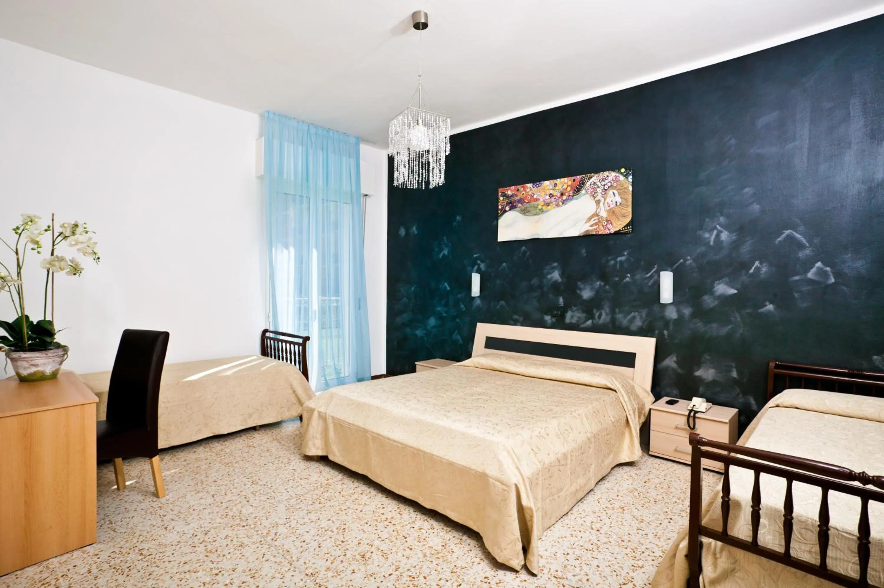 Bed in Hotel Holiday Park