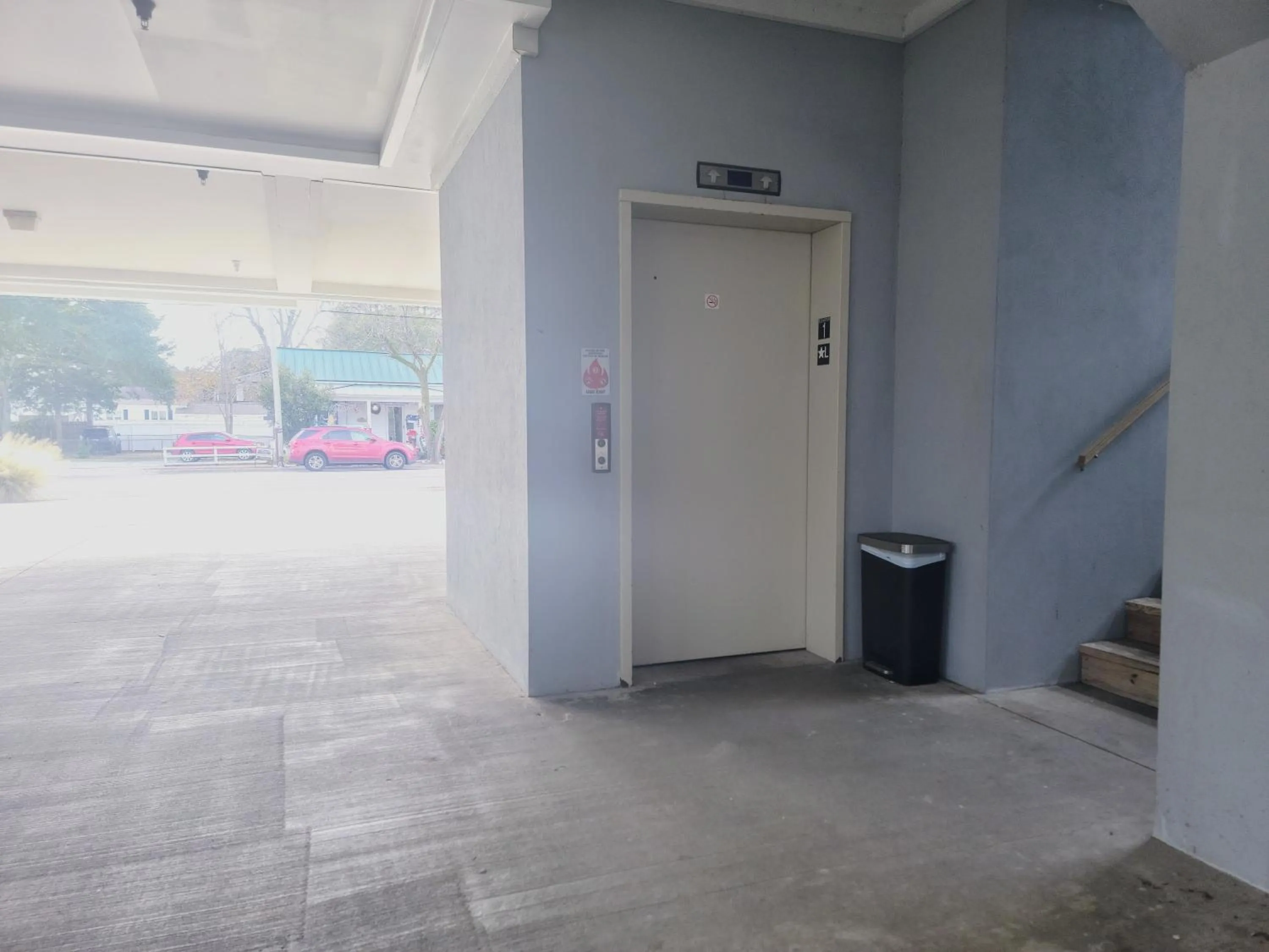 elevator in Beaufort Harbour Suites and Lodges