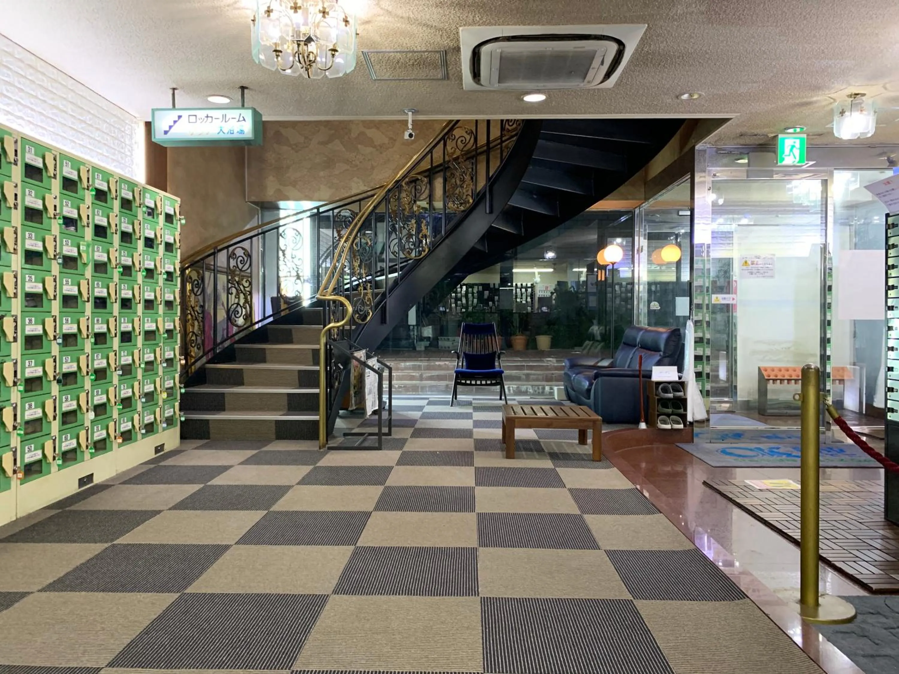 Lobby or reception in Capsule Hotel 310