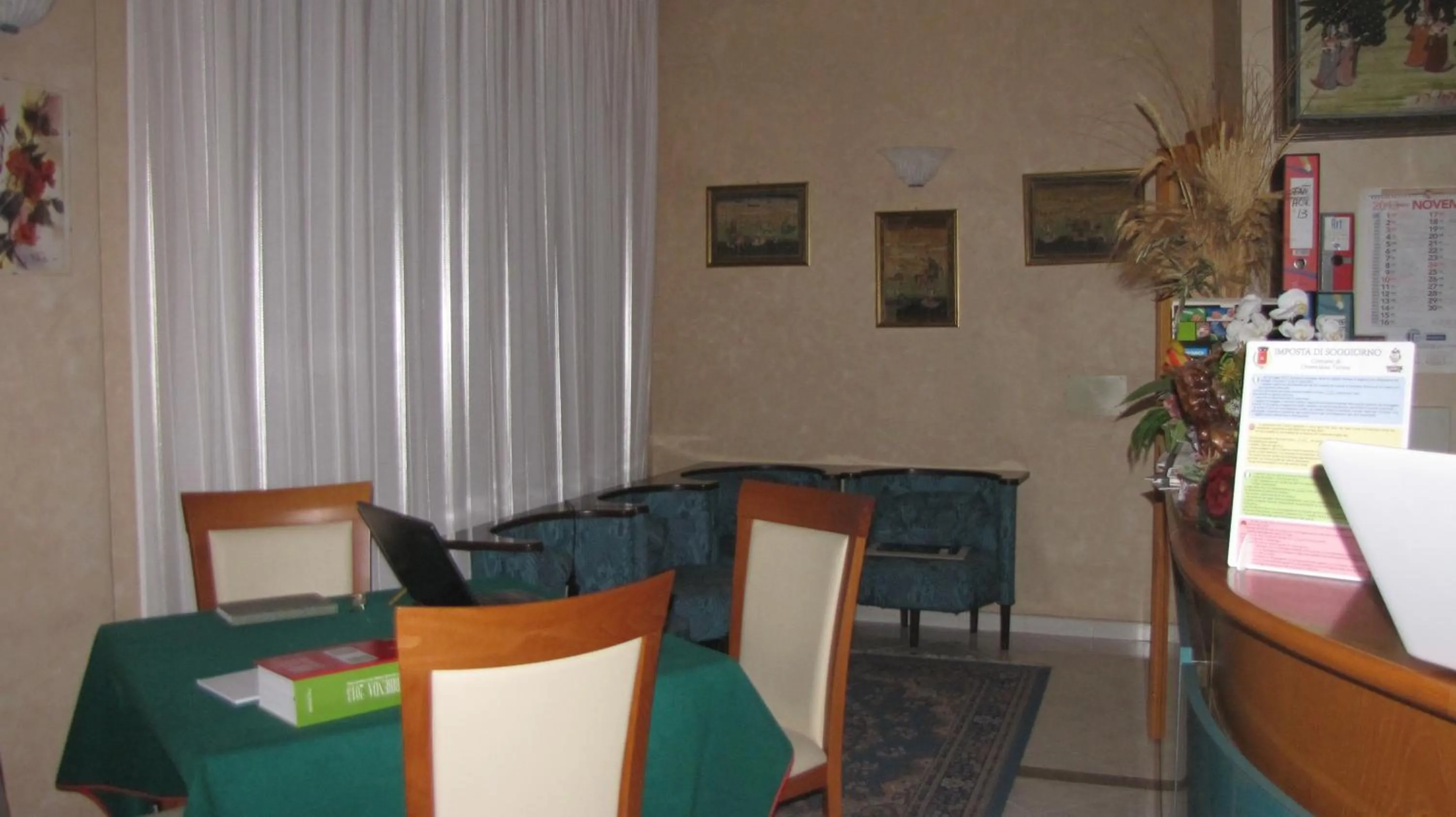 Lobby or reception in Albergo La Primula
