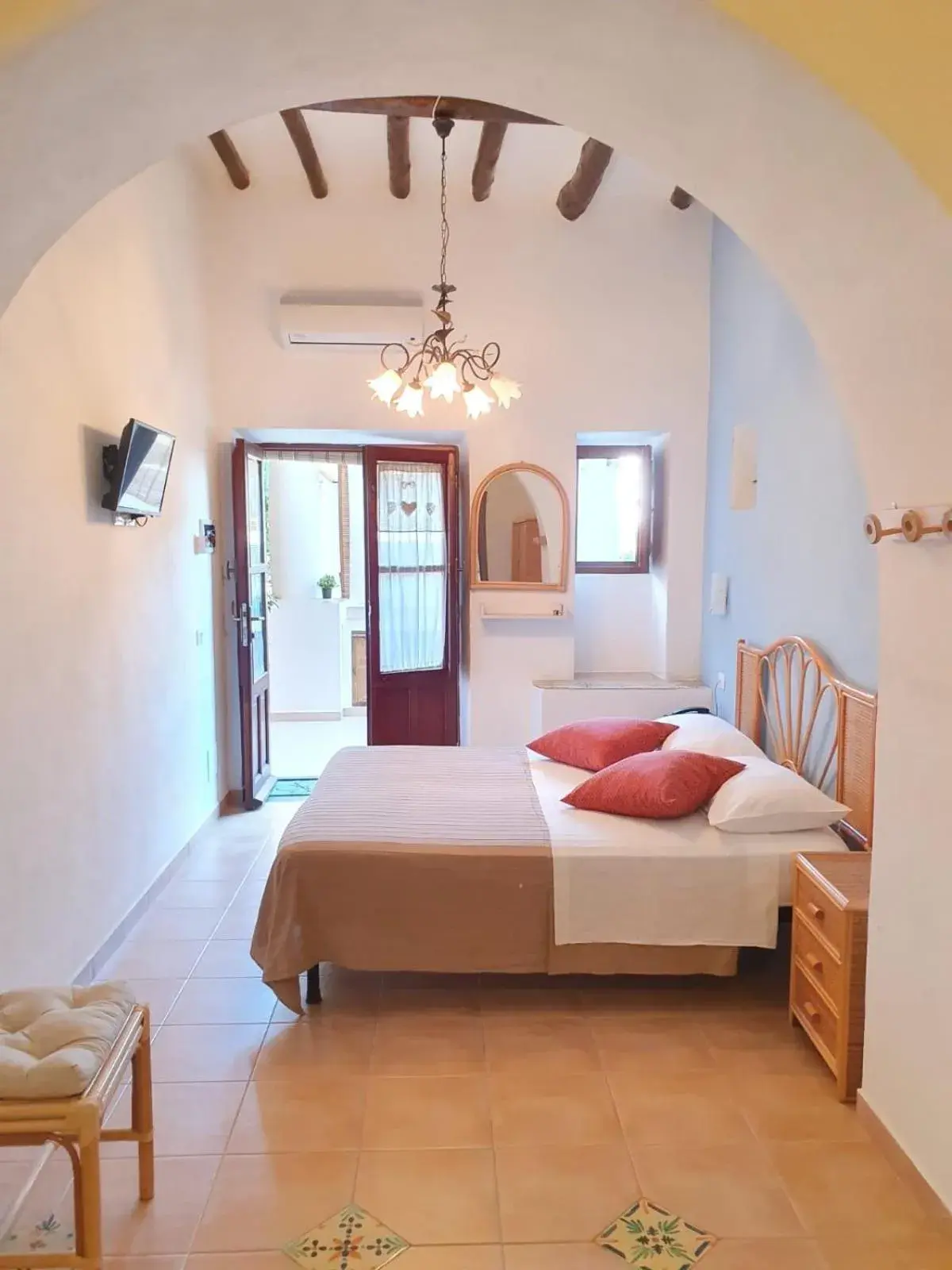 Deluxe Triple Room in B&B La Goletta di Salina Deluxe Triple Room in B&B La Goletta di Salina