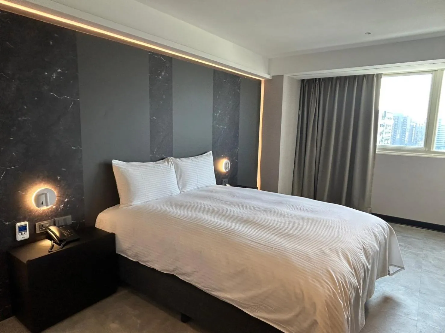 Bed in Hub Hotel Kaohsiung Yisin Branch