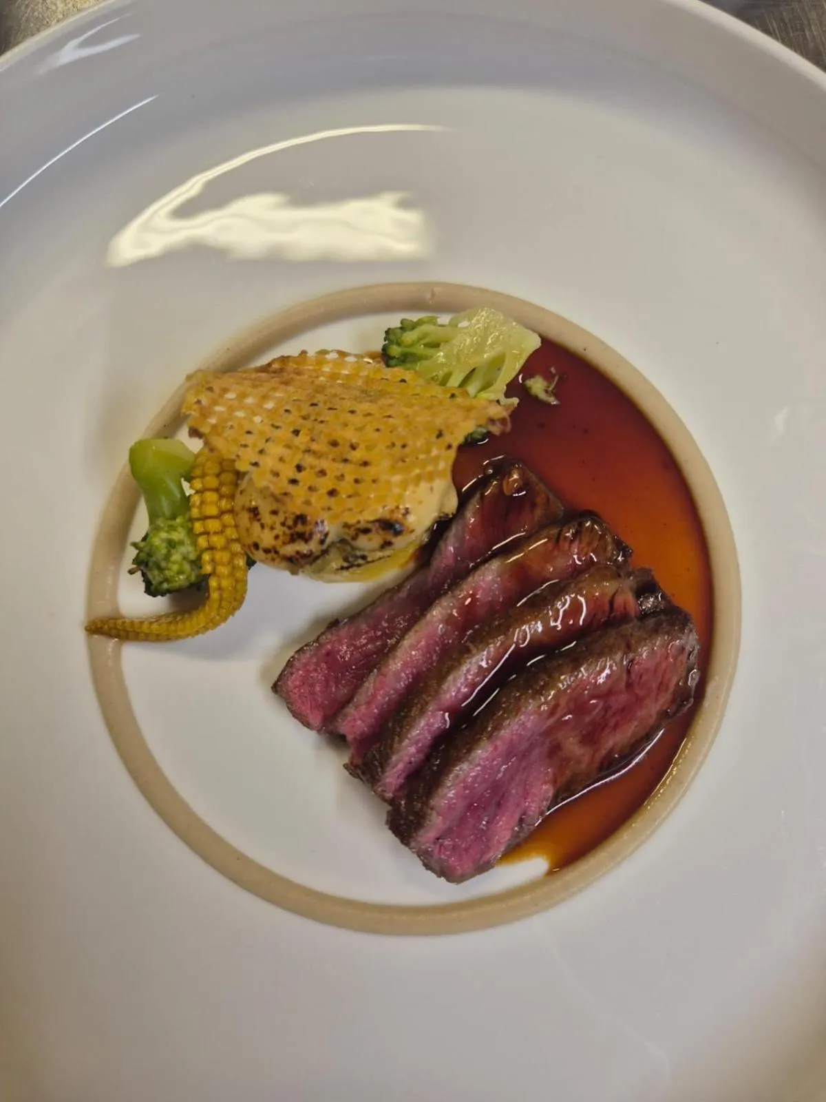 Restaurant/places to eat in Suitehotel Posthoorn