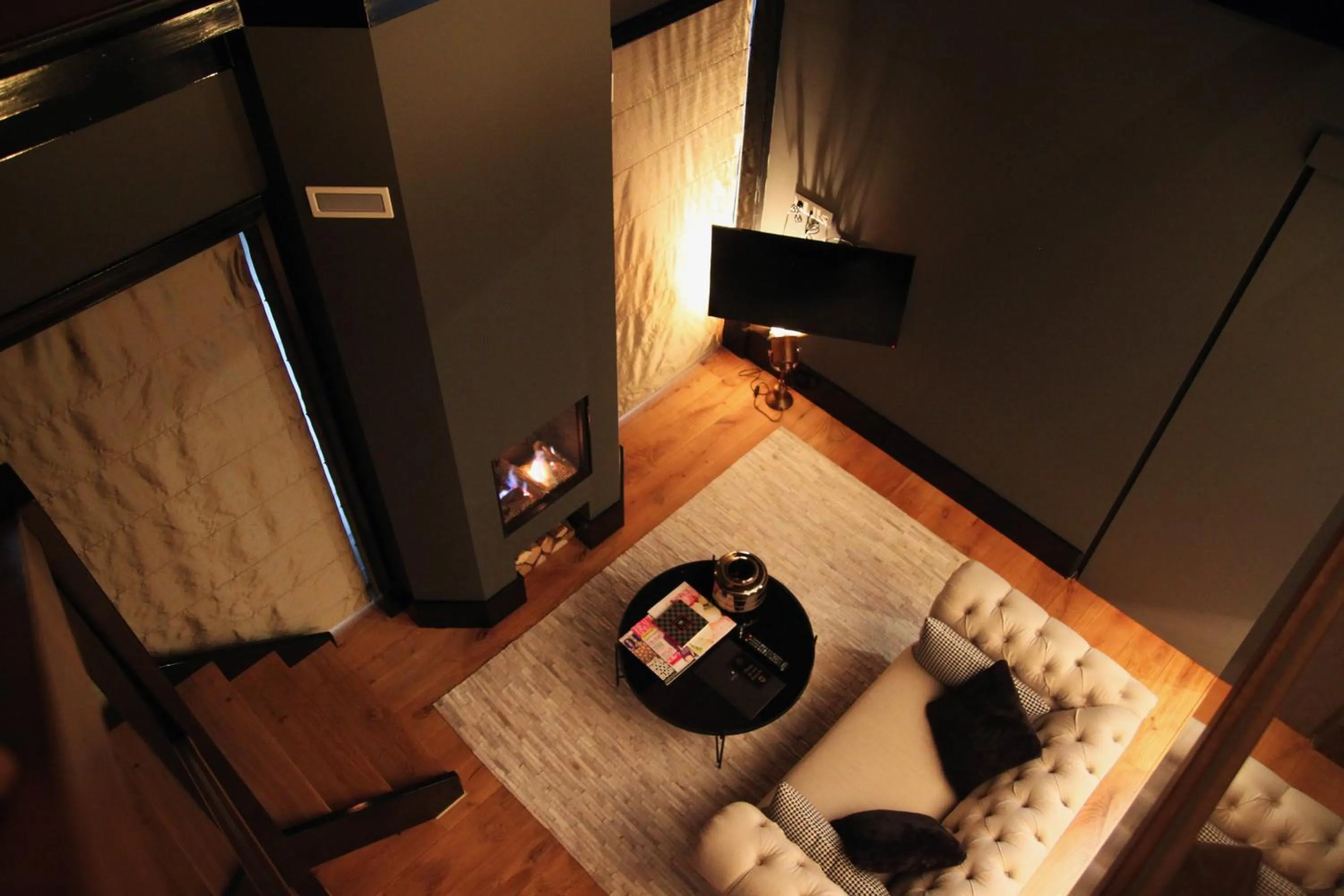 Seating area in Suitehotel Posthoorn