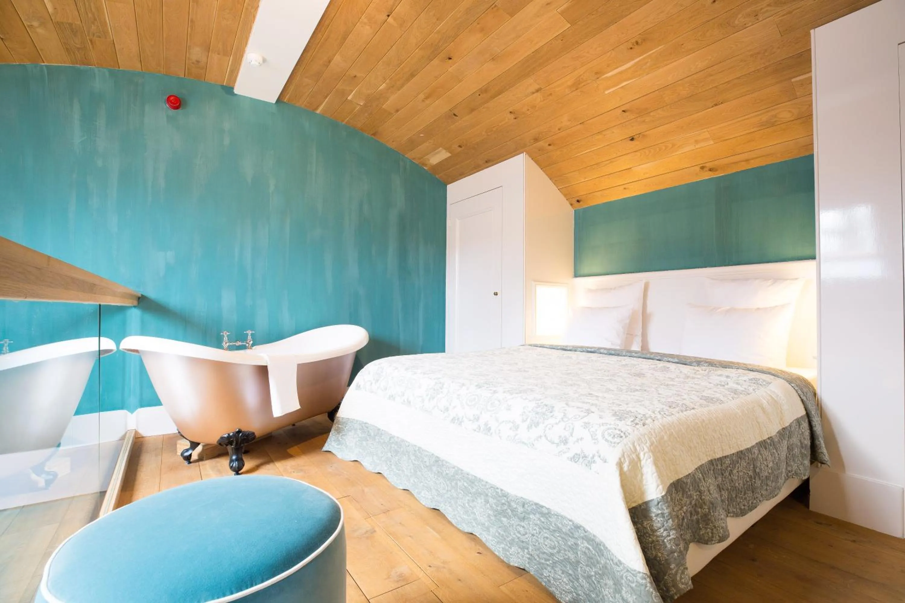 Bed in Suitehotel Posthoorn