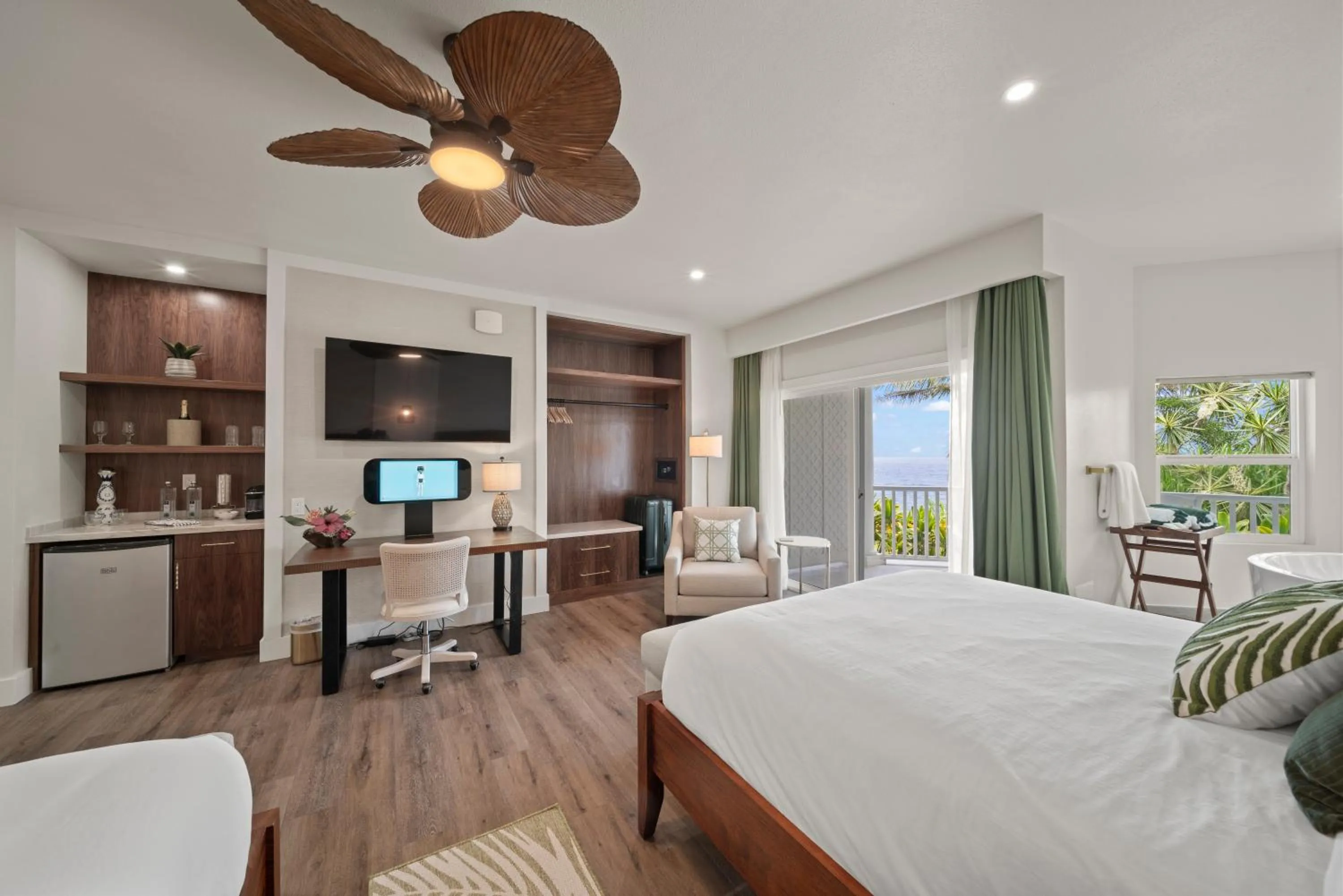 Bed in Hamakua Hotel