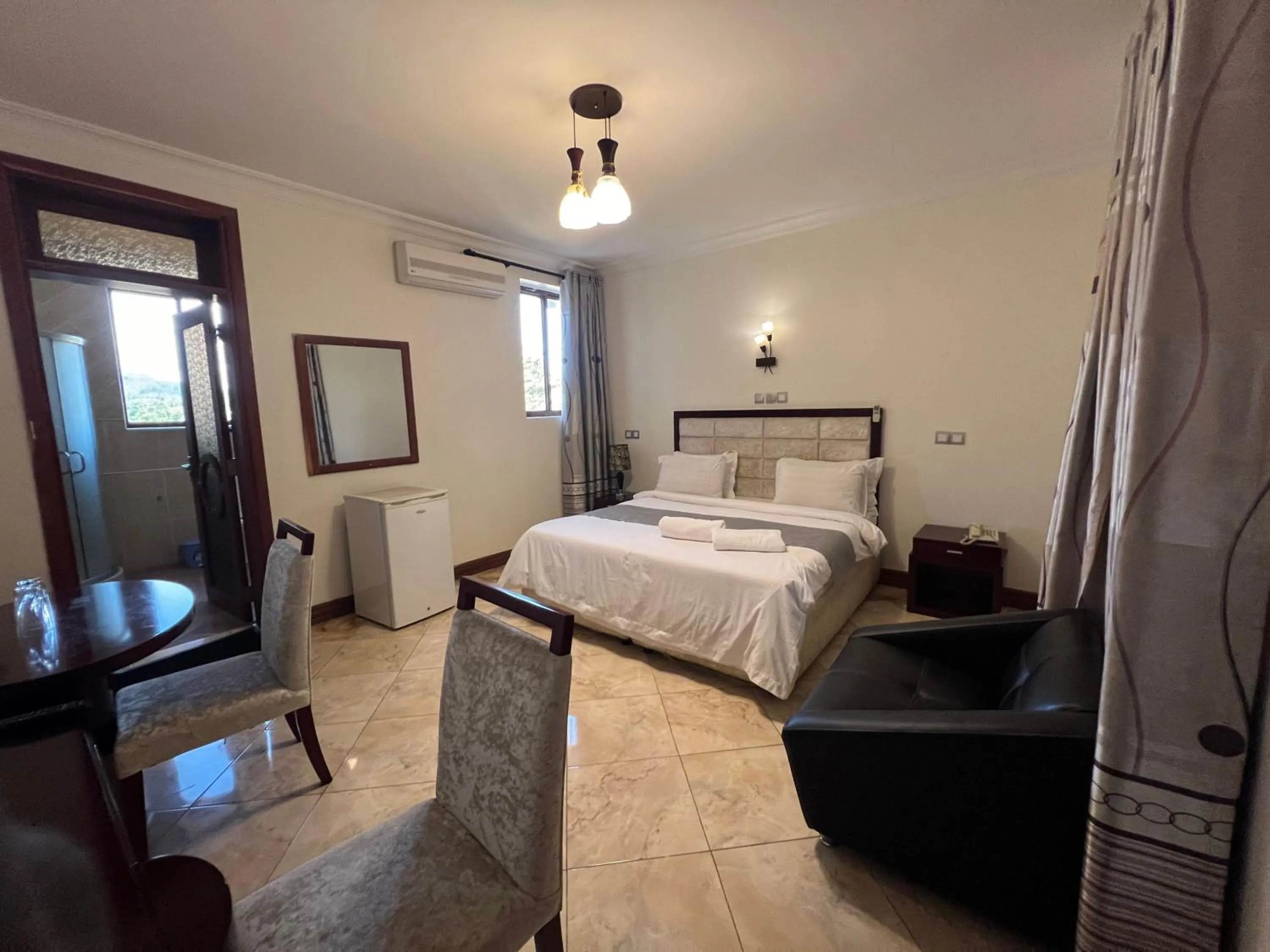 Bed in Nejobugg Palace Hotel