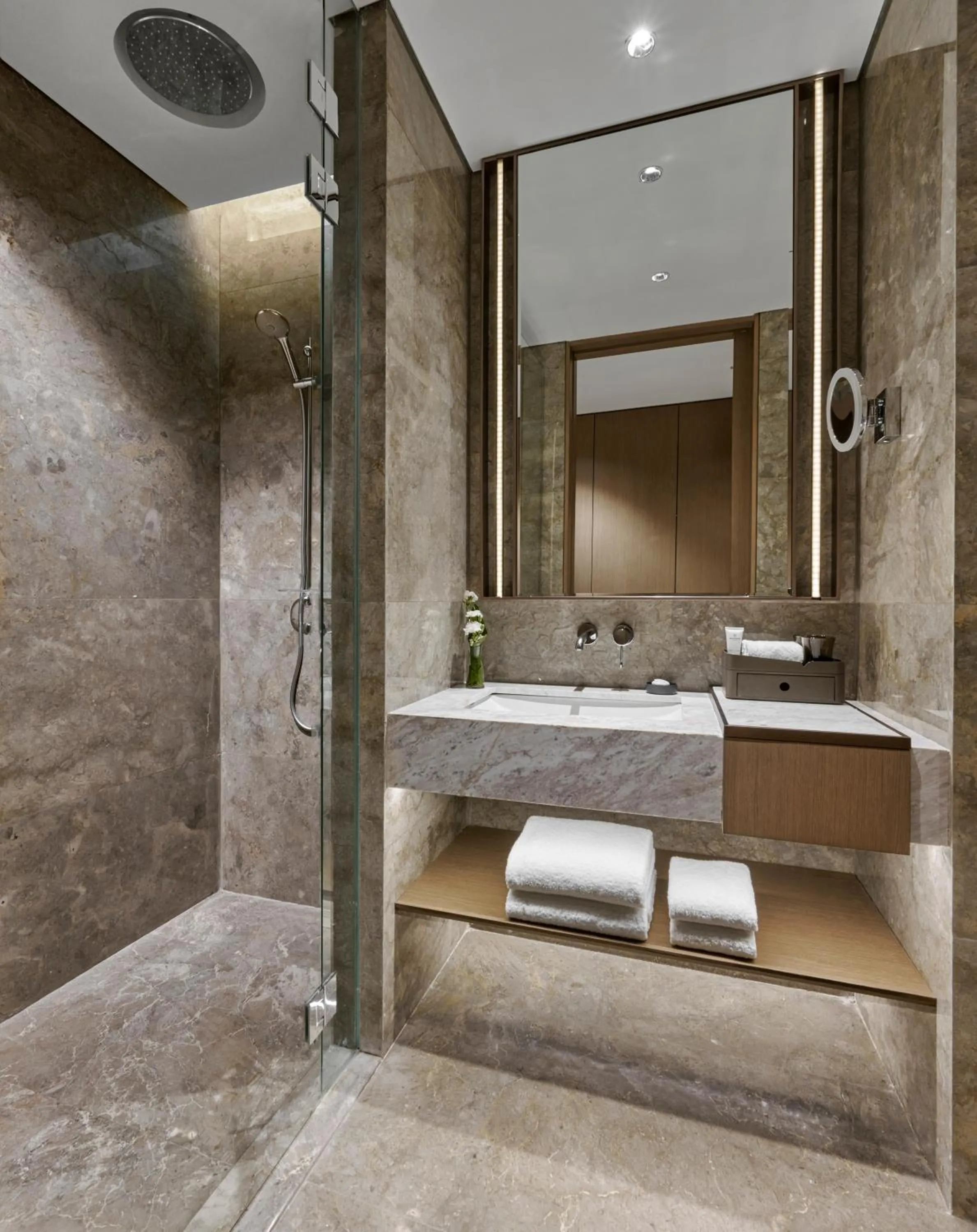 Bathroom in Pan Pacific Jakarta