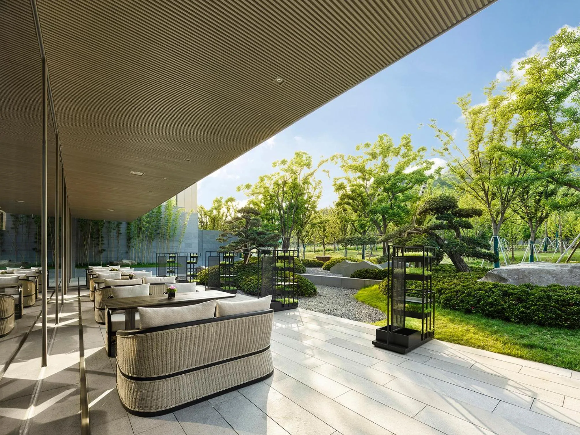 Restaurant/places to eat in Angsana Suzhou Shishan