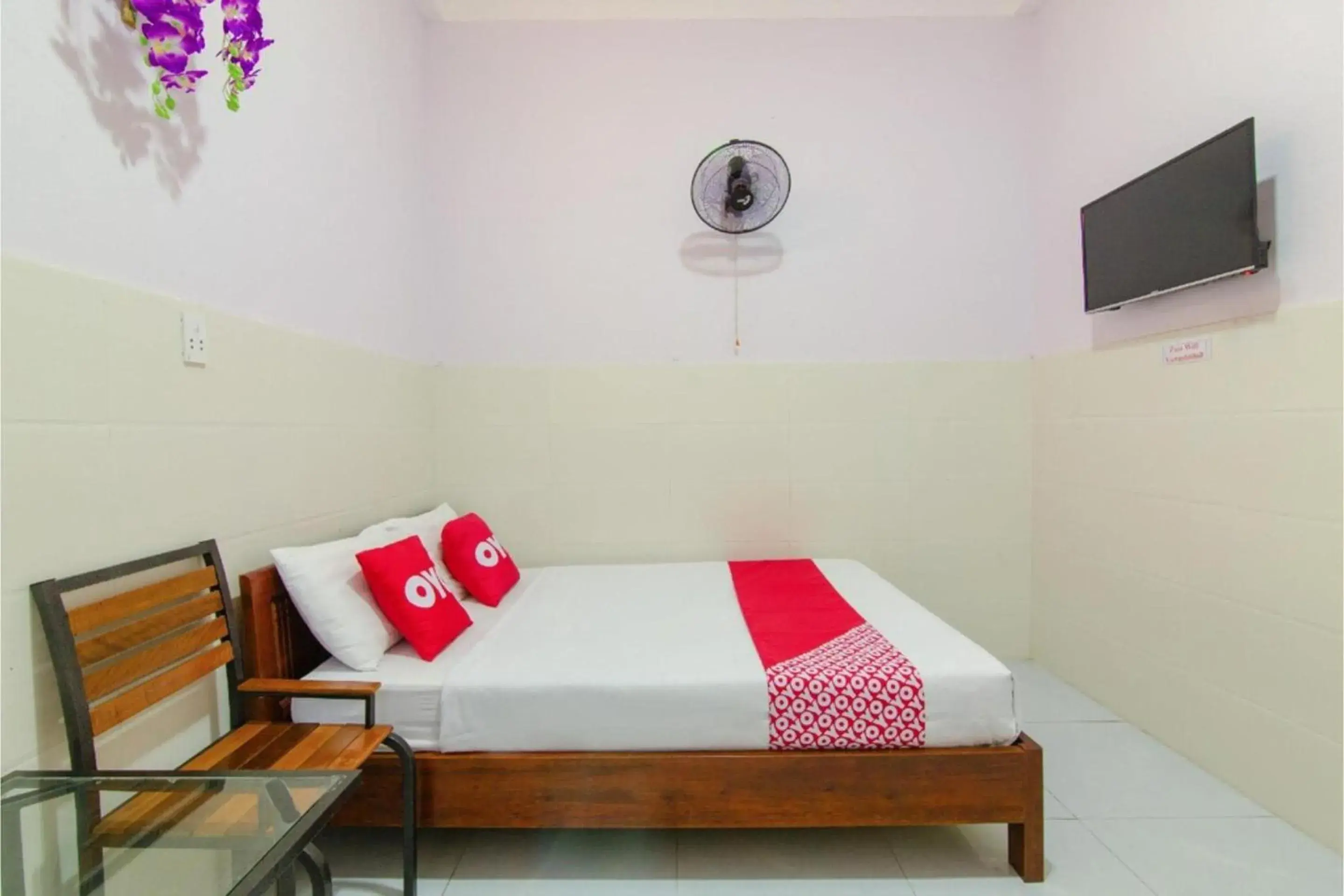 Superior Double Room in OYO 868 Viet Anh Motel Superior Double Room in OYO 868 Viet Anh Motel