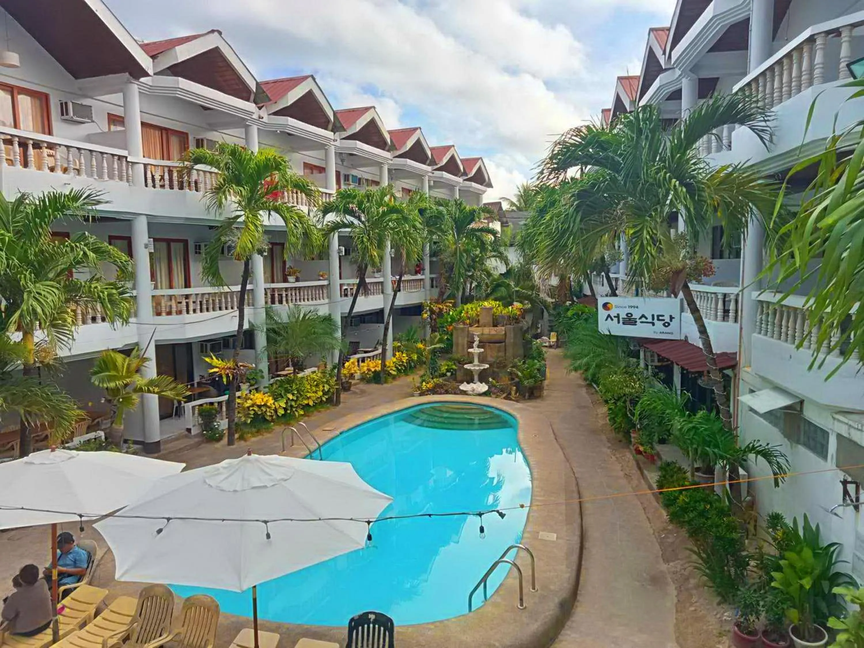 Property building in Boracay Peninsula