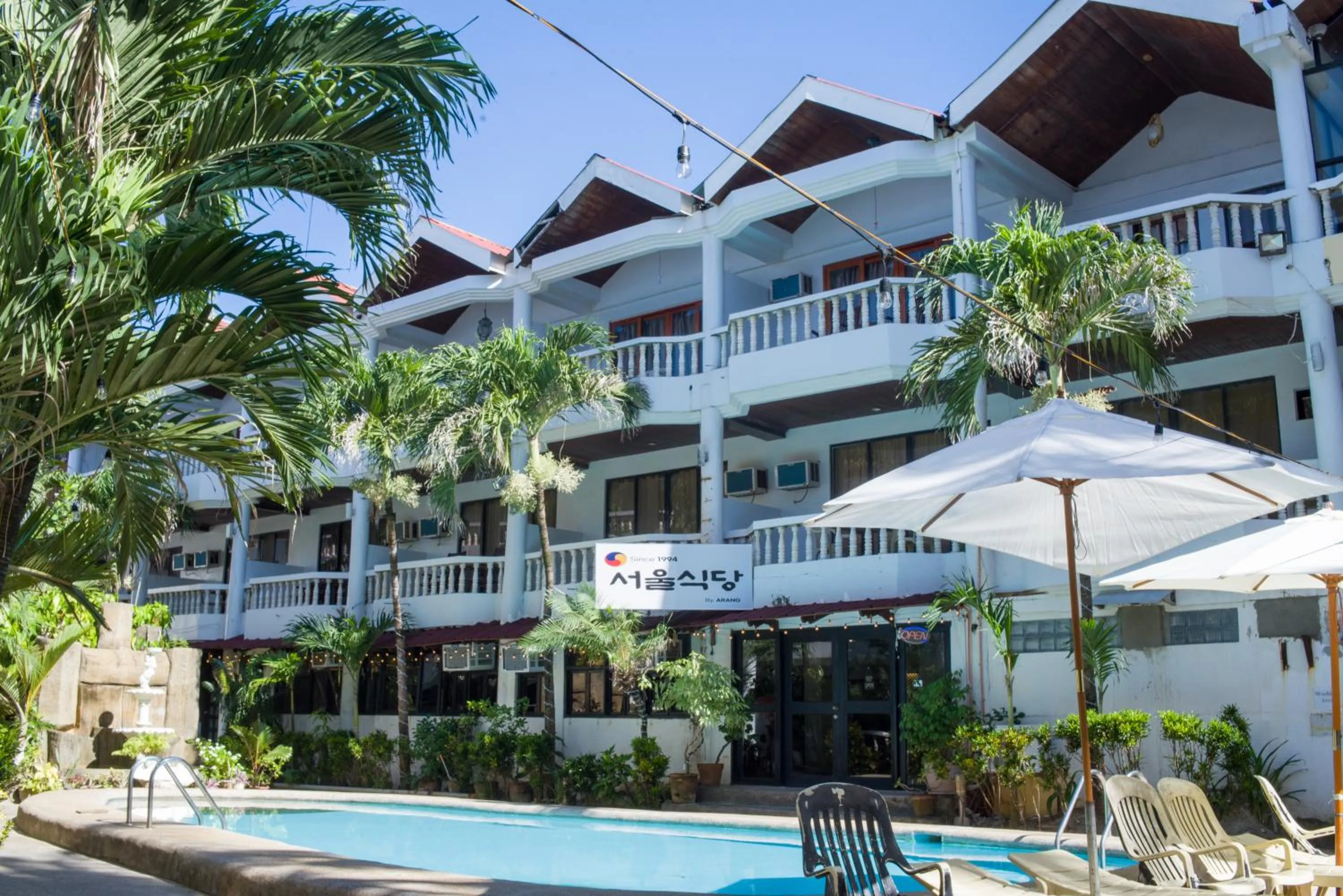 Property building in Boracay Peninsula