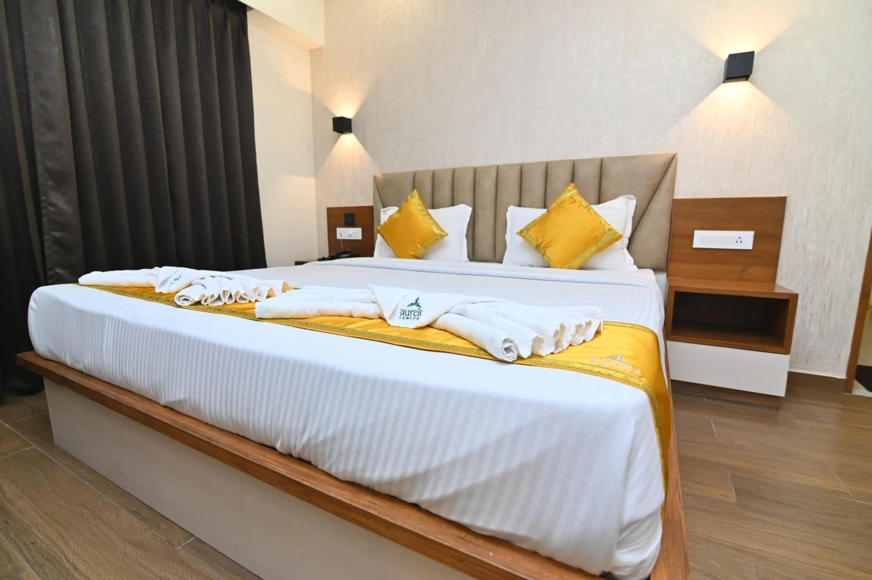 Bedroom, Bed in Aurelia Comforts - Deralakatte