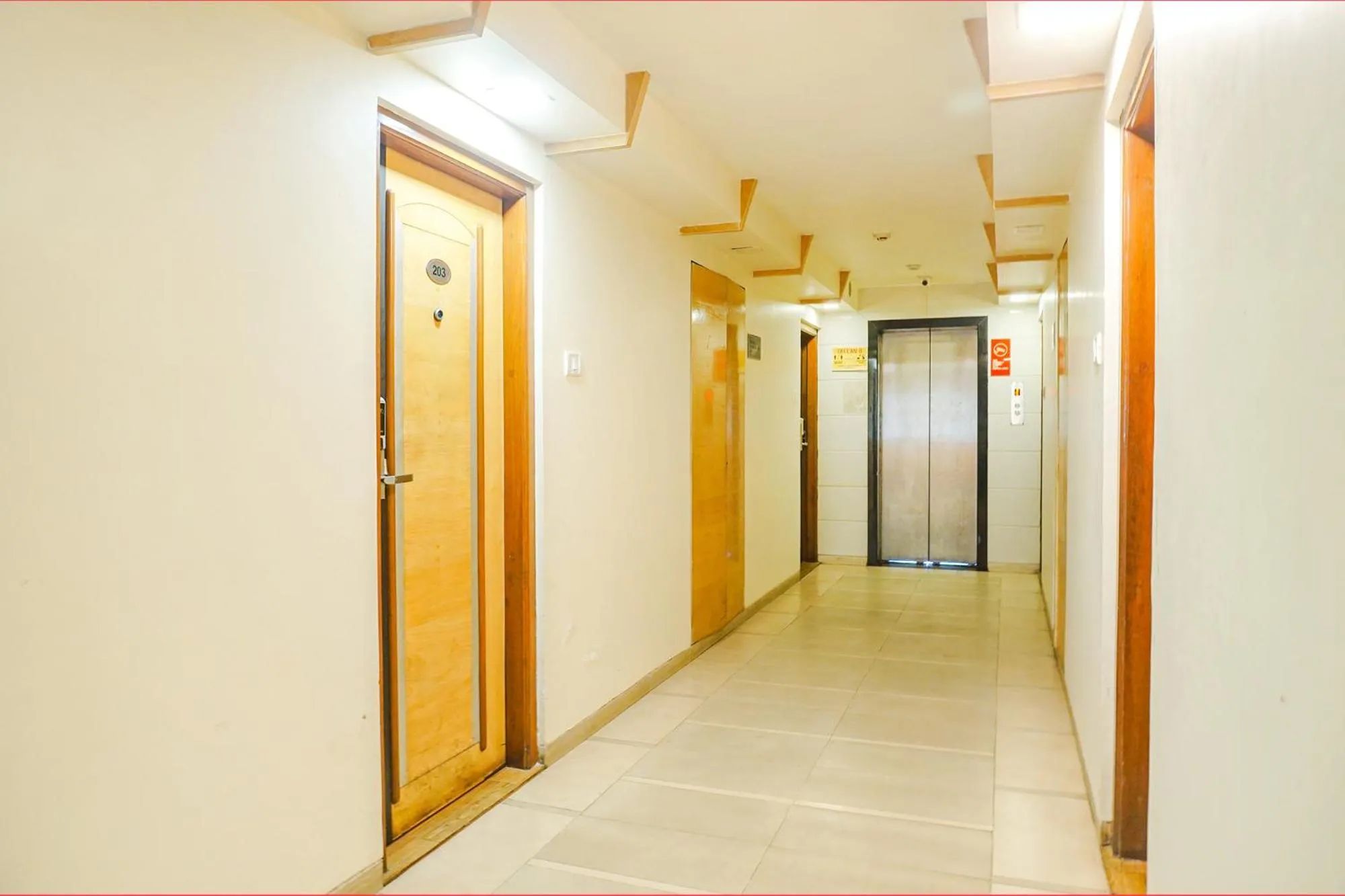 Lobby or reception in FabHotel Prime Deccan 8 - Nr Law college