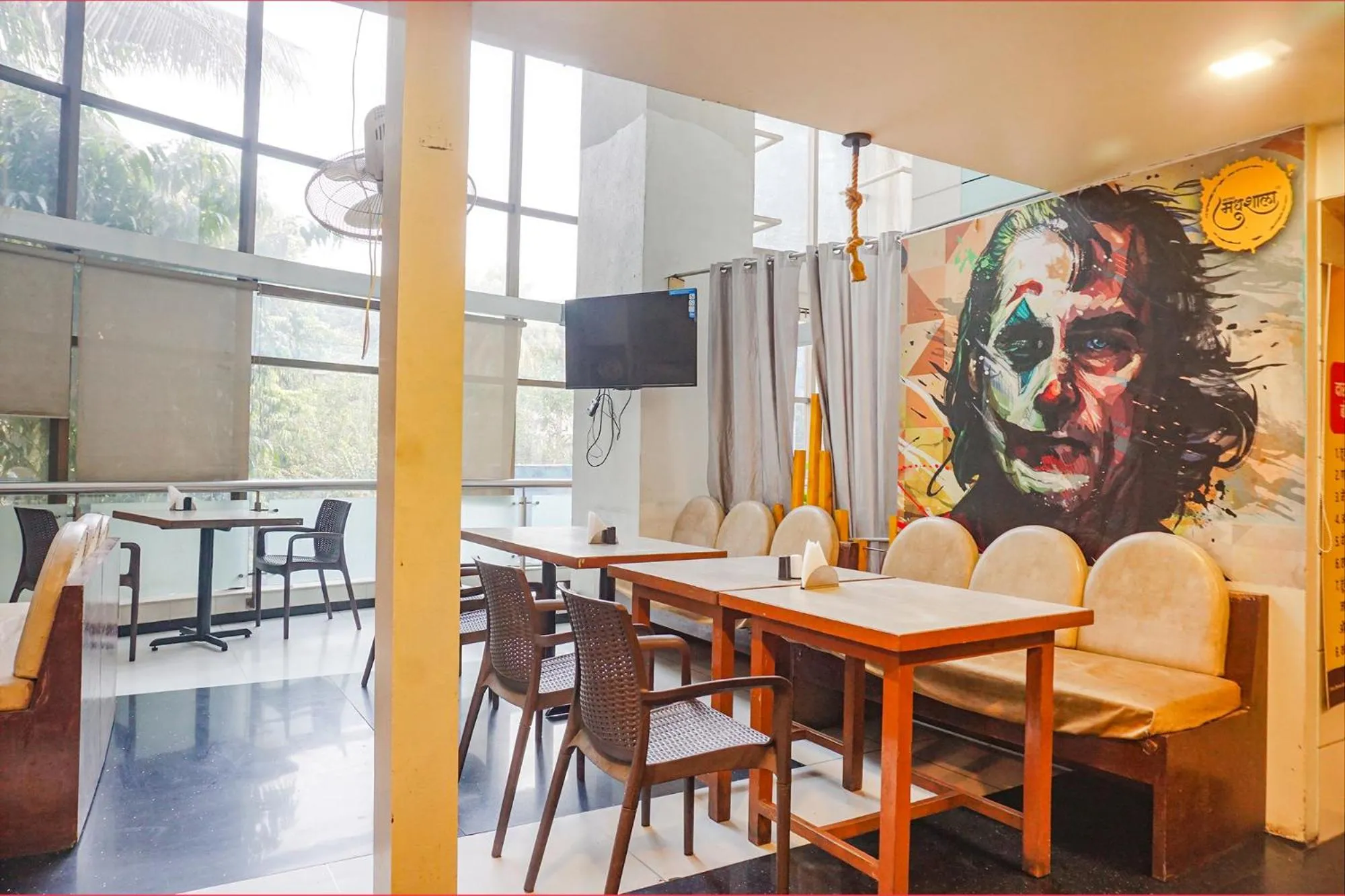 Restaurant/places to eat in FabHotel Prime Deccan 8 - Nr Law college