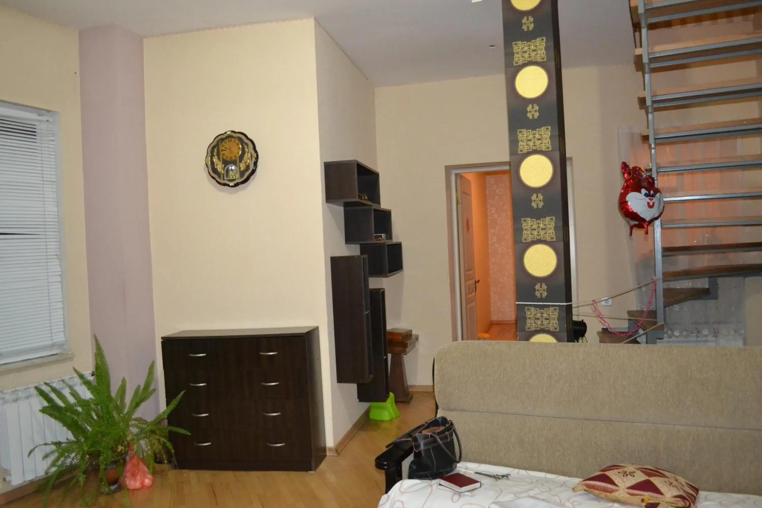 Twin Room with Extra Bed in Your House In Tbilisi Twin Room with Extra Bed in Your House In Tbilisi