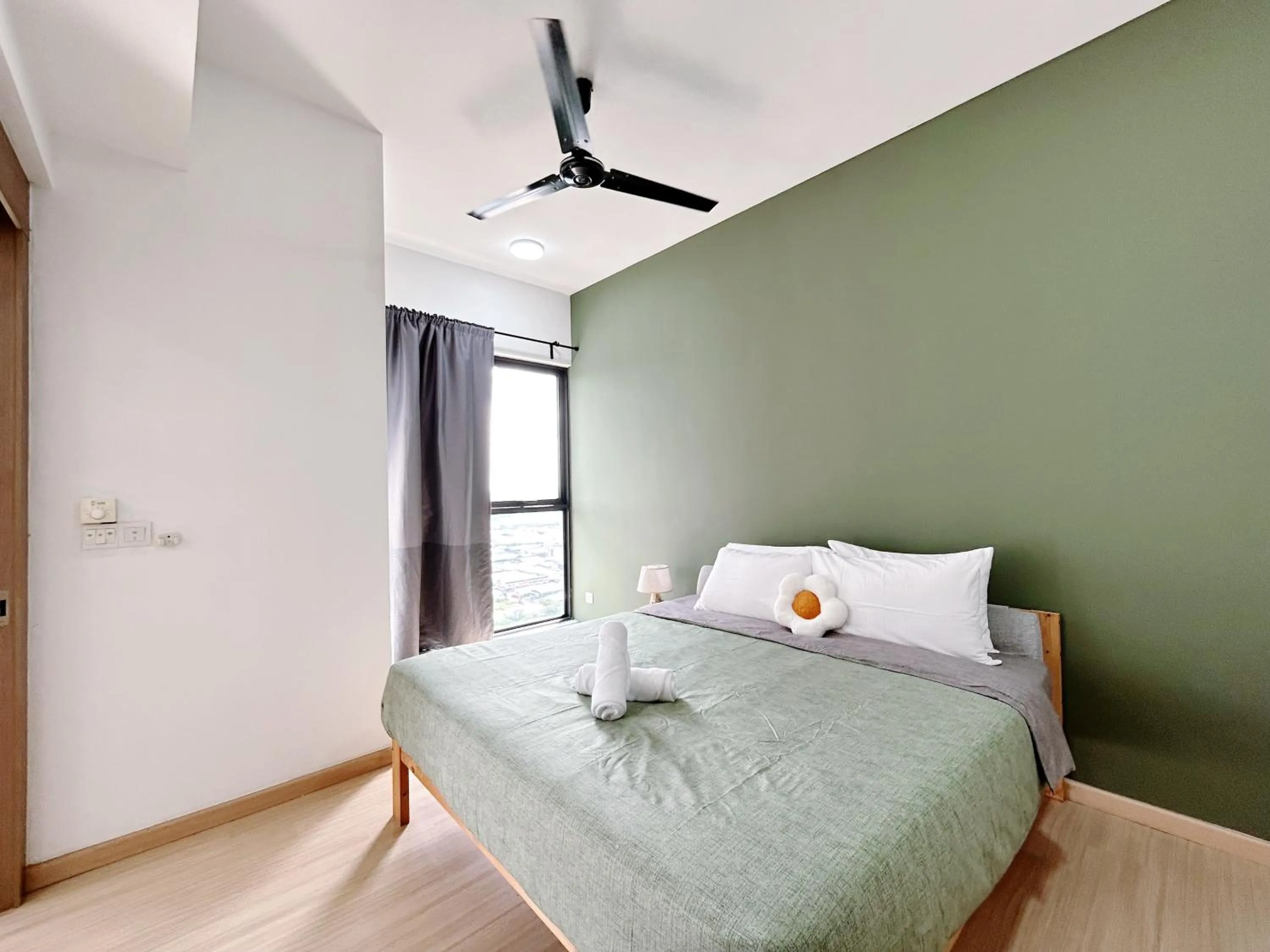 Bedroom, Bed in D' Sara Sentral Suites by Manhattan Group