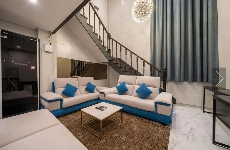 Living room in Dongdaemun Saturn Hotel