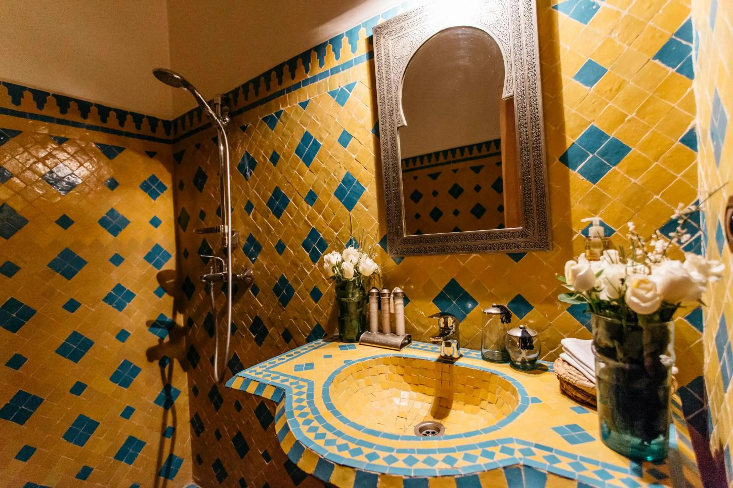 Shower in Riad BE Marrakech