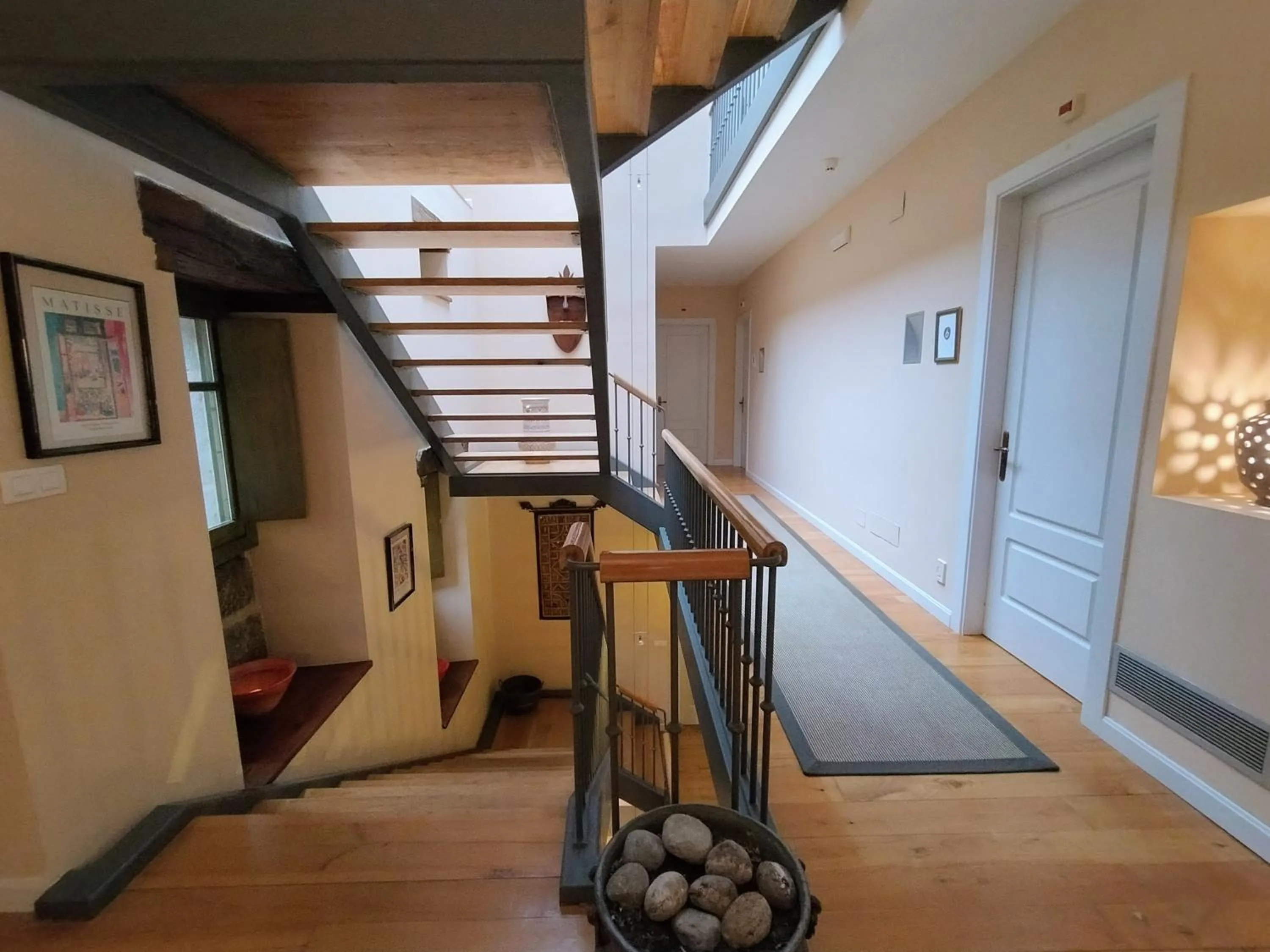 Lounge or bar in Hotel Boutique Villa de Palacios - Palacio de Aras