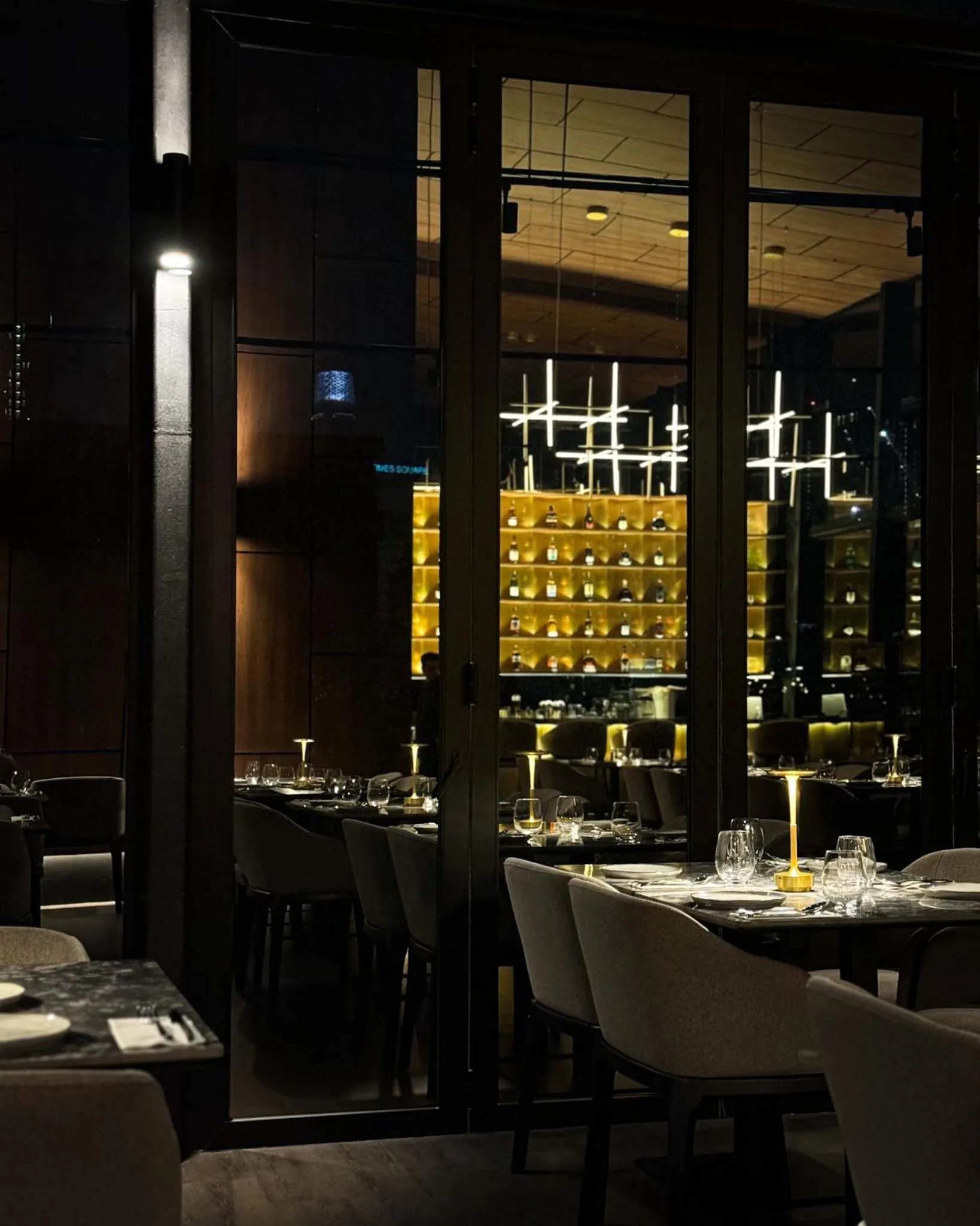 Restaurant/places to eat in B Hotel Kuala Lumpur