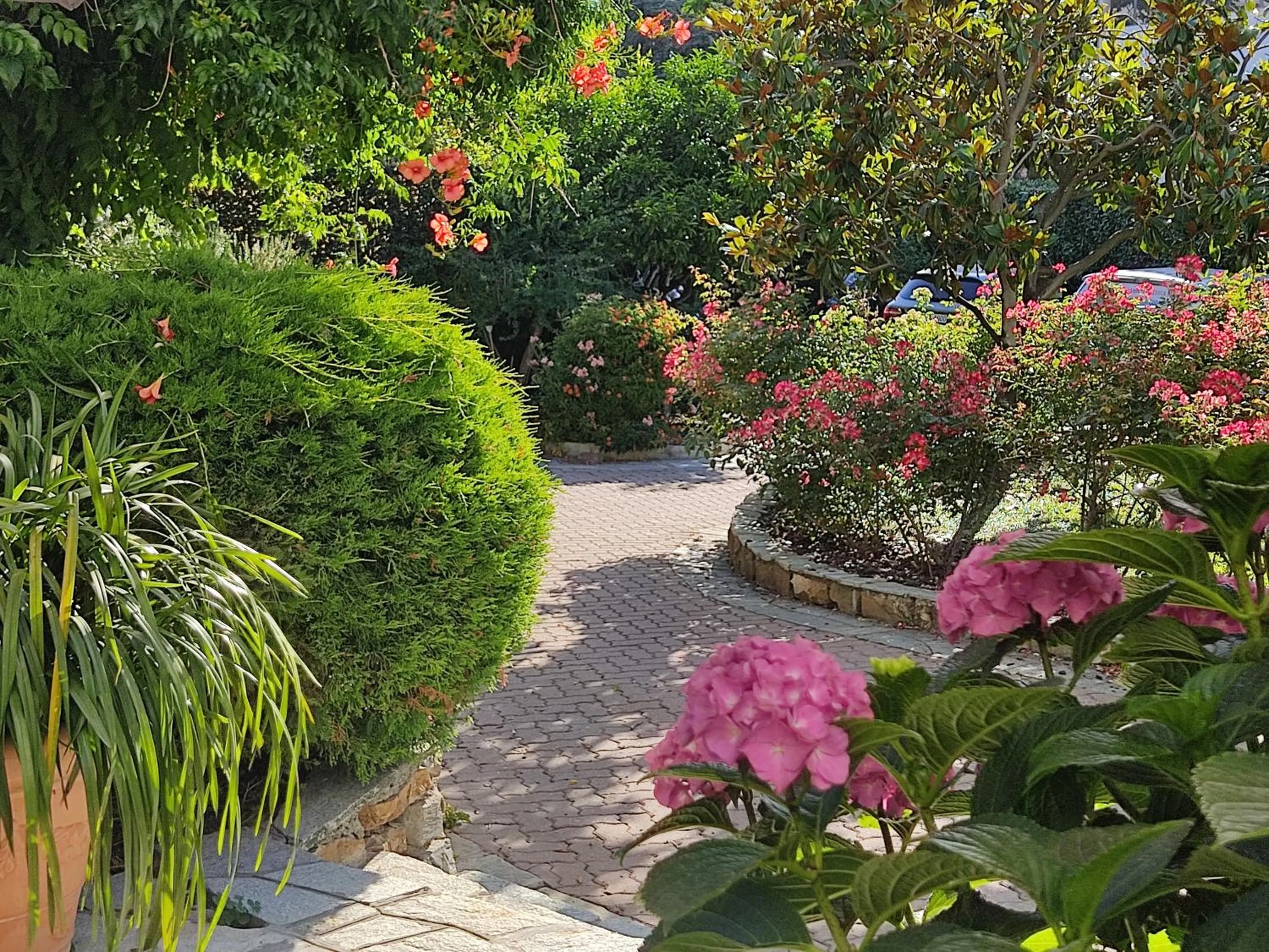 Garden in Cà De Rossana Bed&Breakfast