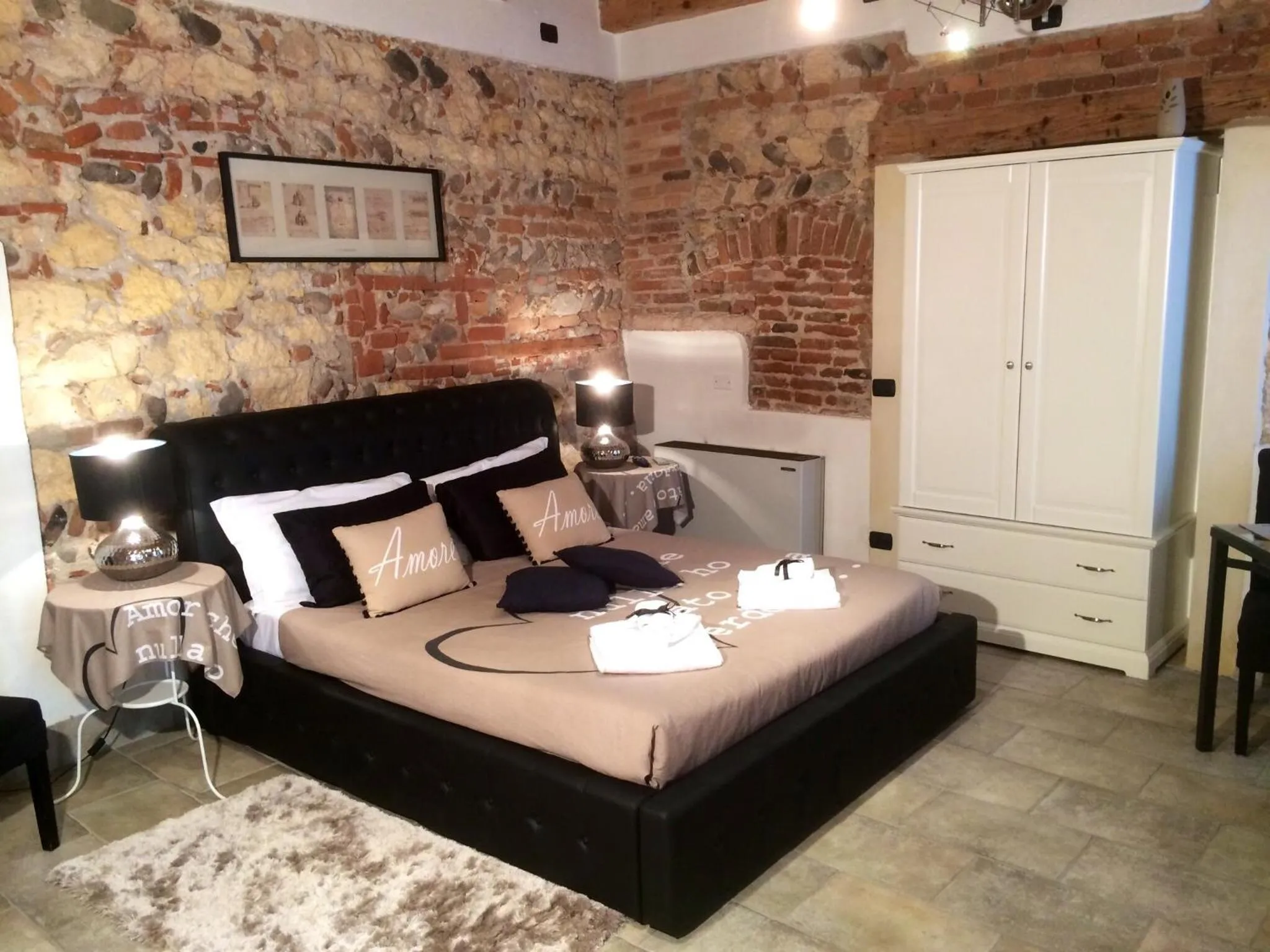 Photo of the whole room in B&B Mela