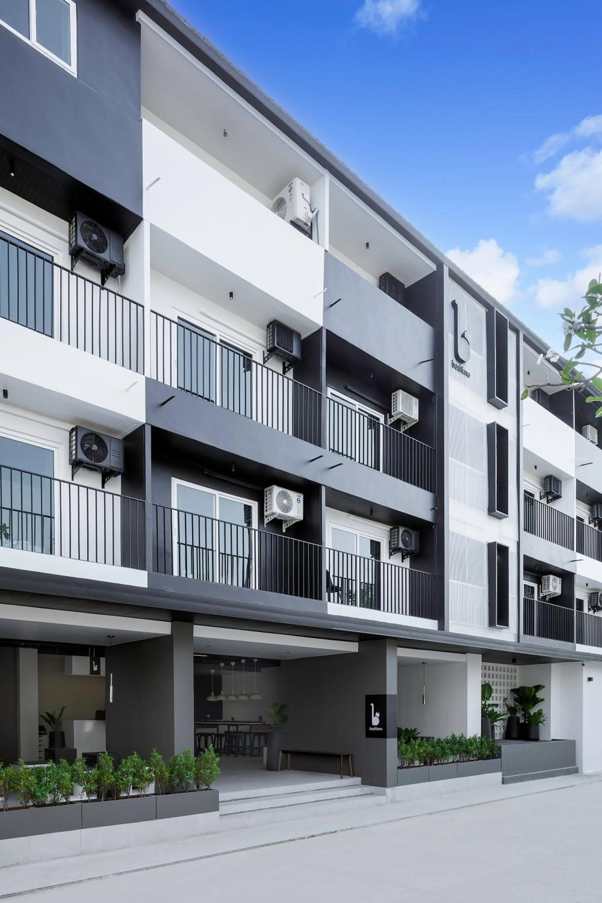 Property building in BedTime Hotel Samui