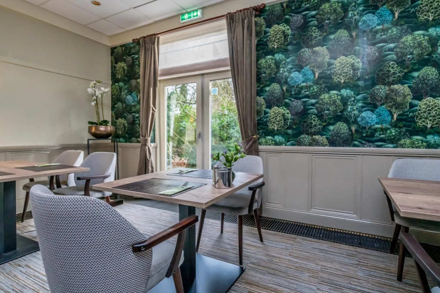 Property logo or sign in Hostellerie Schuddebeurs