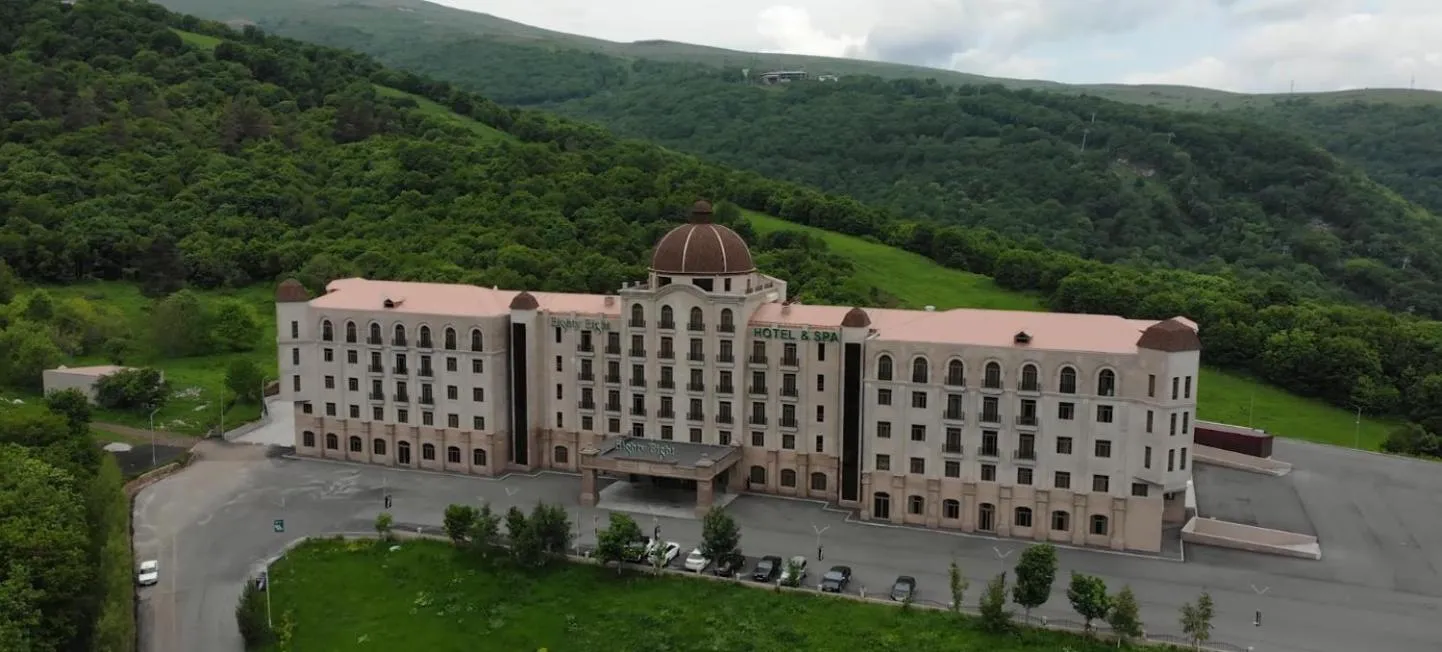 Eighty Eight Deluxe Hotel & Spa