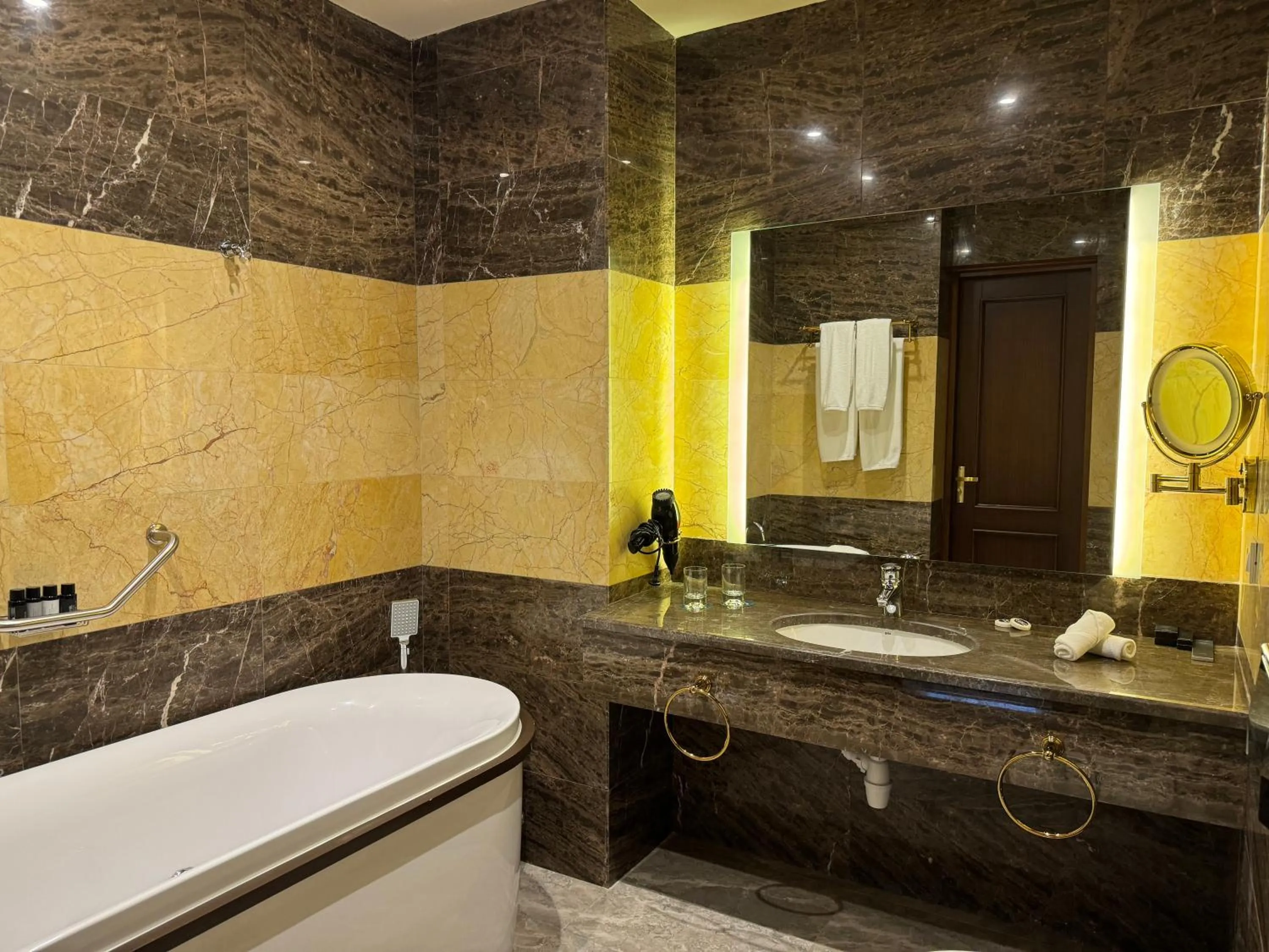 Bathroom in Eighty Eight Deluxe Hotel & Spa