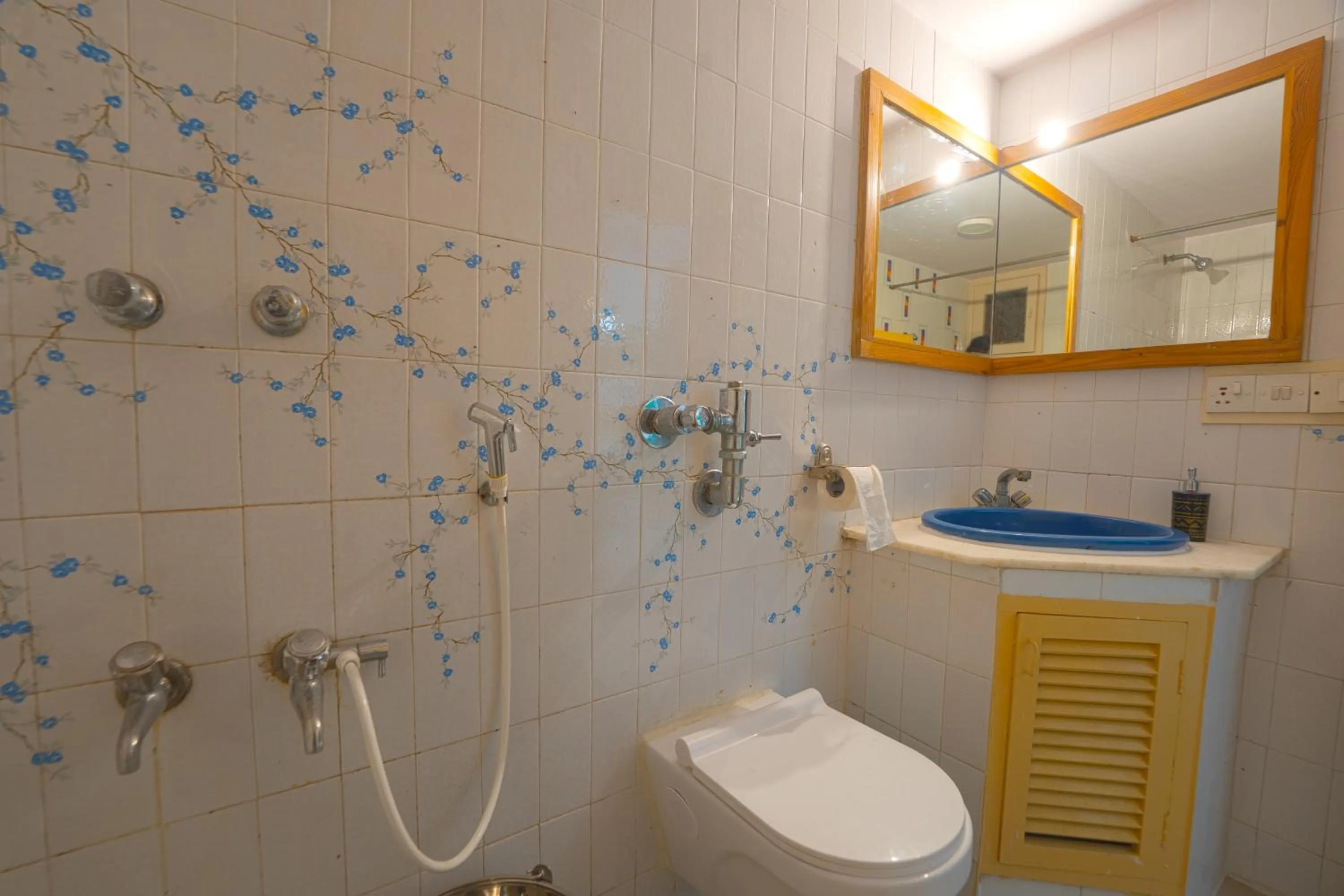 Shower in House of Stories - Indiranagar