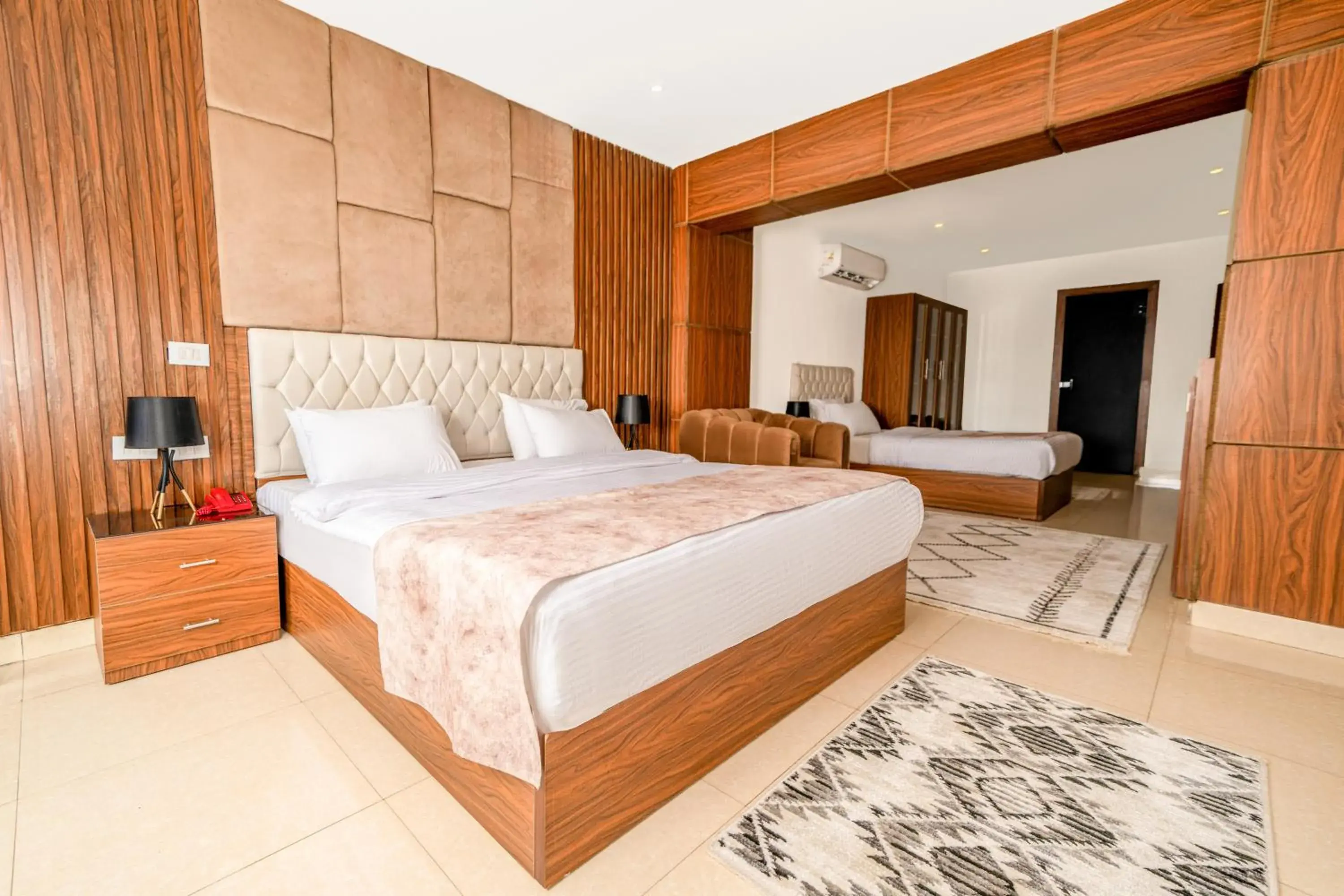 Deluxe Double or Twin Room - single occupancy in King Pyramids View Hotel Deluxe Double or Twin Room - single occupancy in King Pyramids View Hotel
