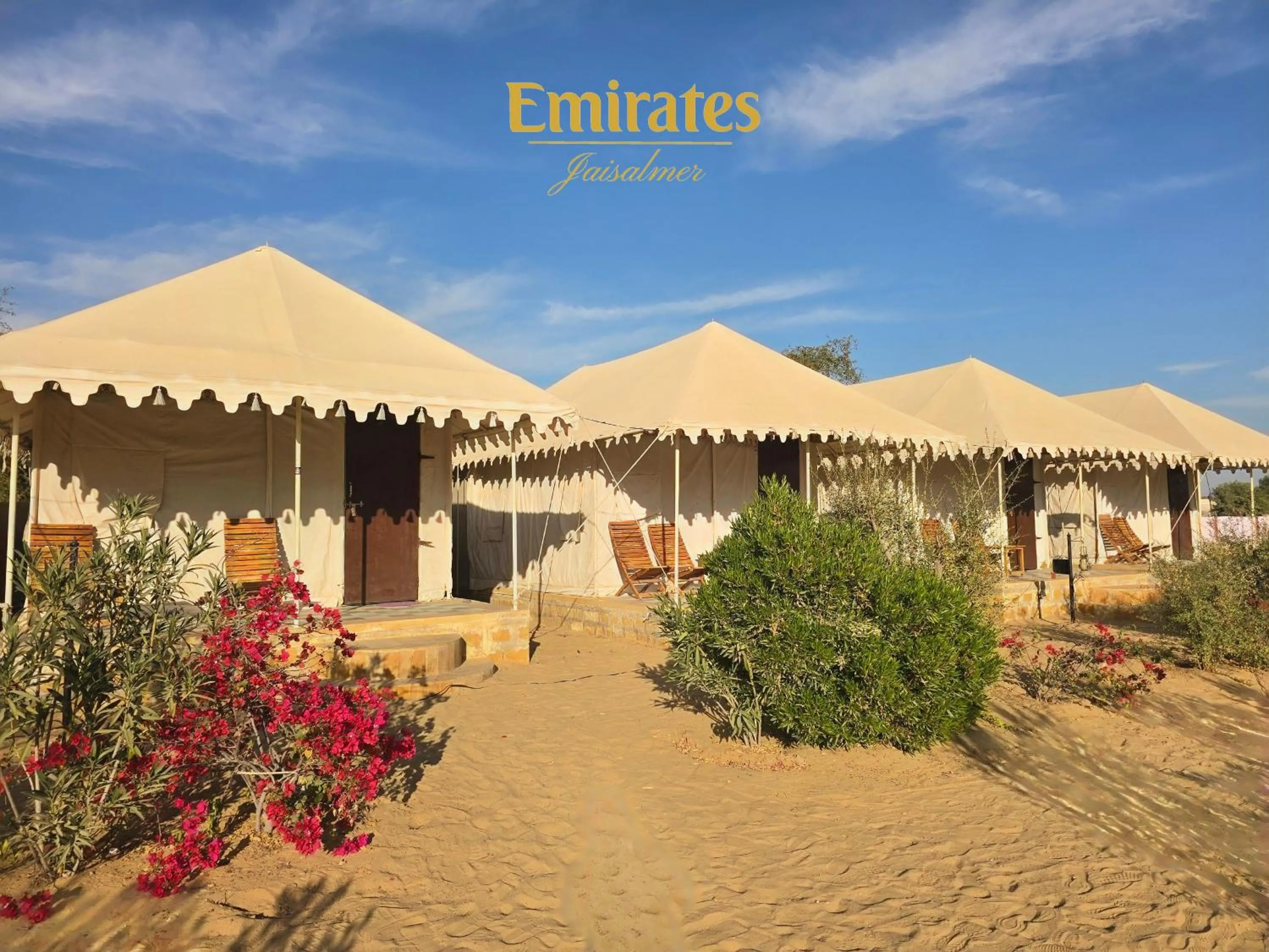 Text overlay in Emirates Luxury Desert Camps