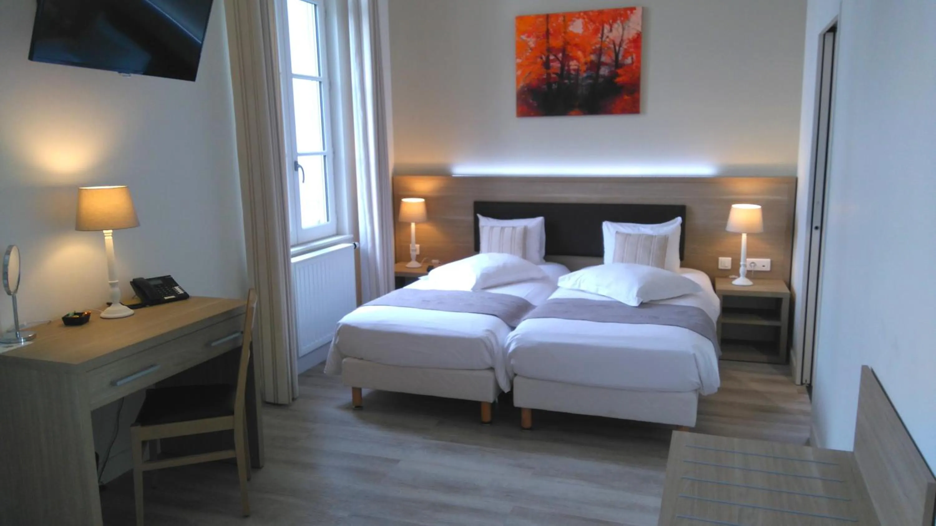 Bed in Hôtel Le Haut des Lys