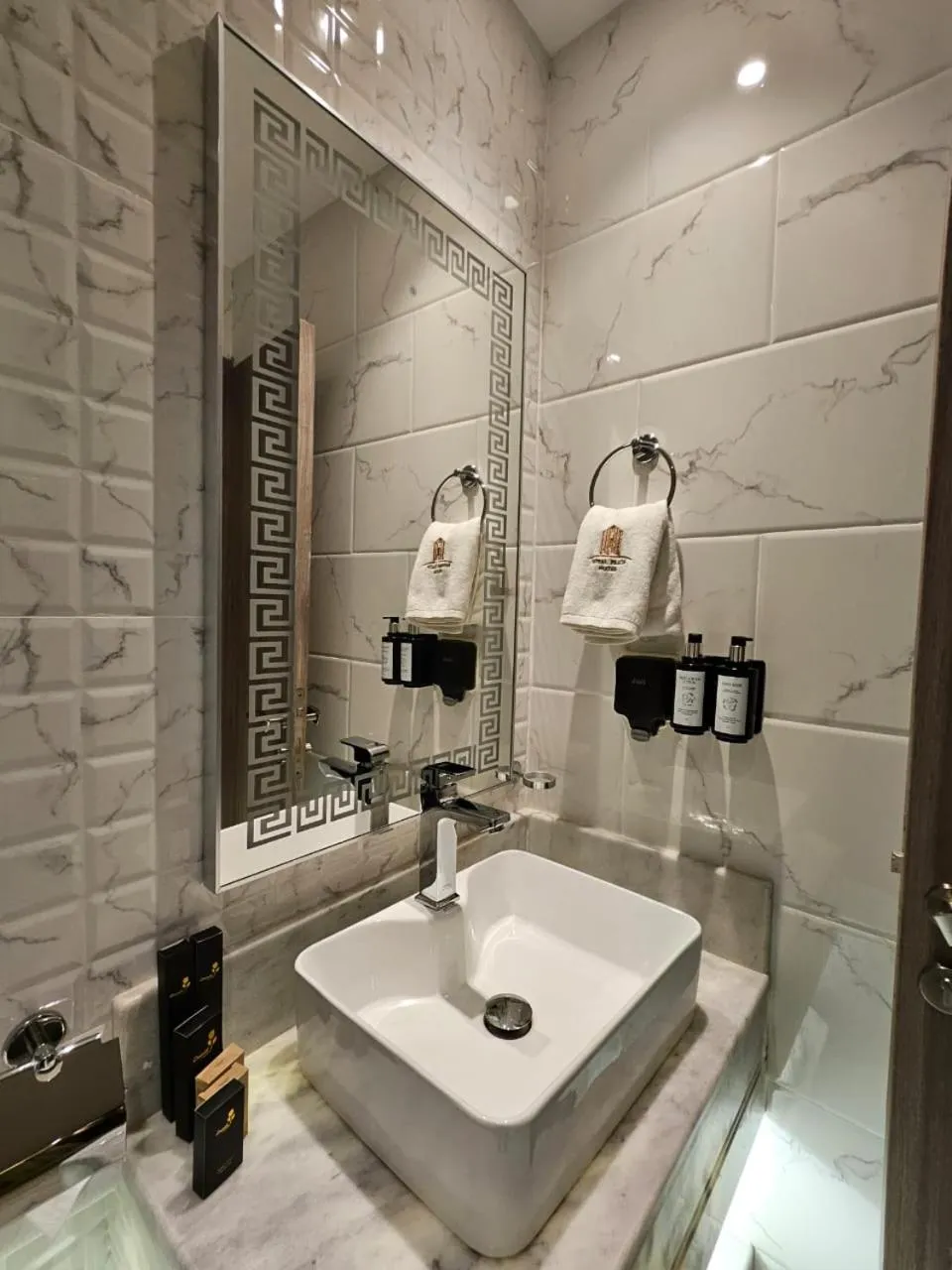 Bathroom in Royal Plaza Hotel