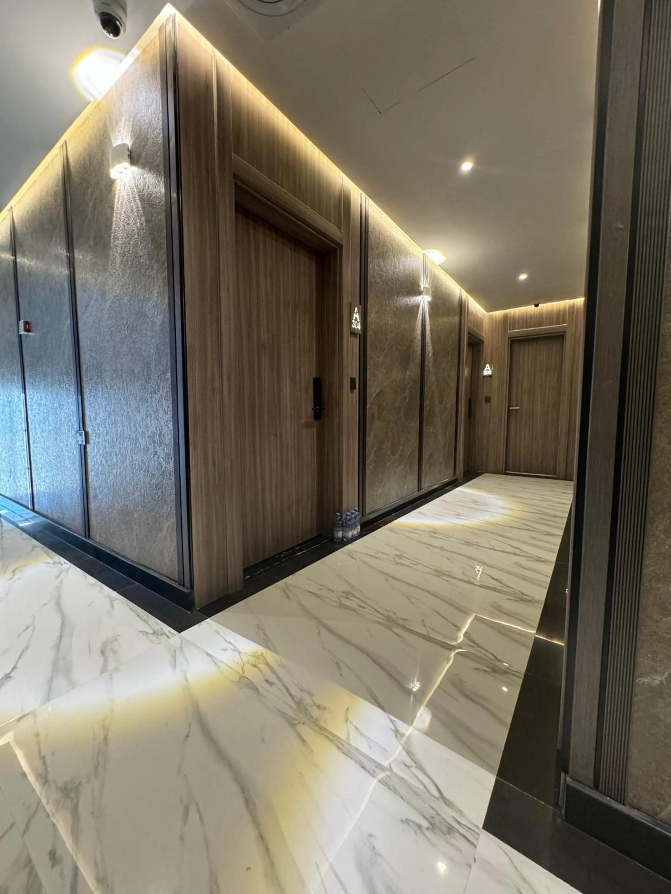 Lobby or reception in Royal Plaza Hotel