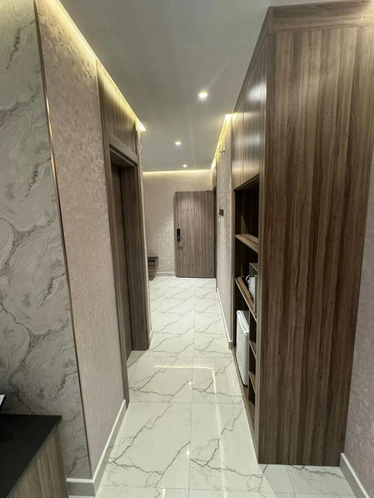 Living room in Royal Plaza Hotel