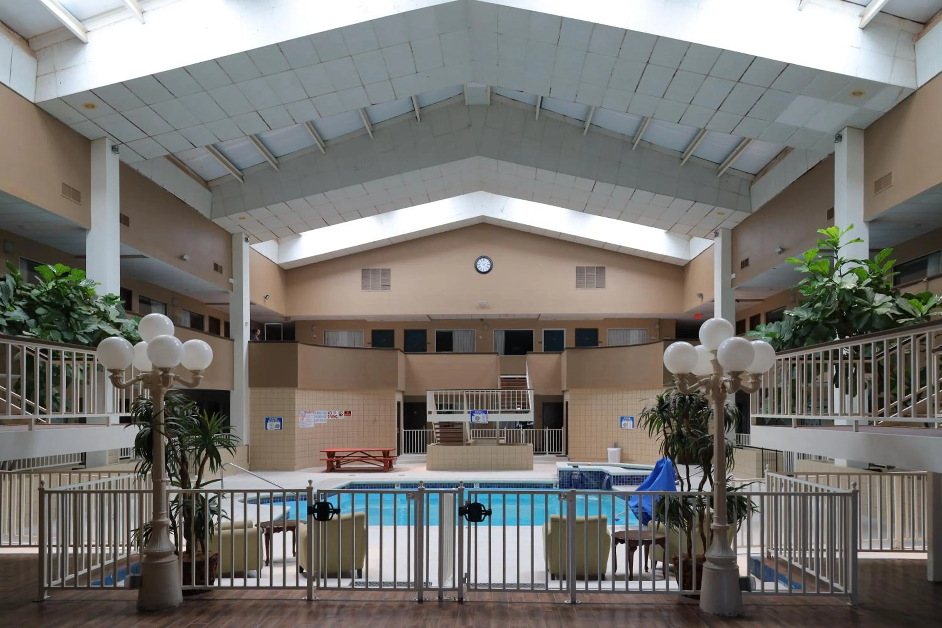 Swimming pool in Motel 6-Snyder, TX