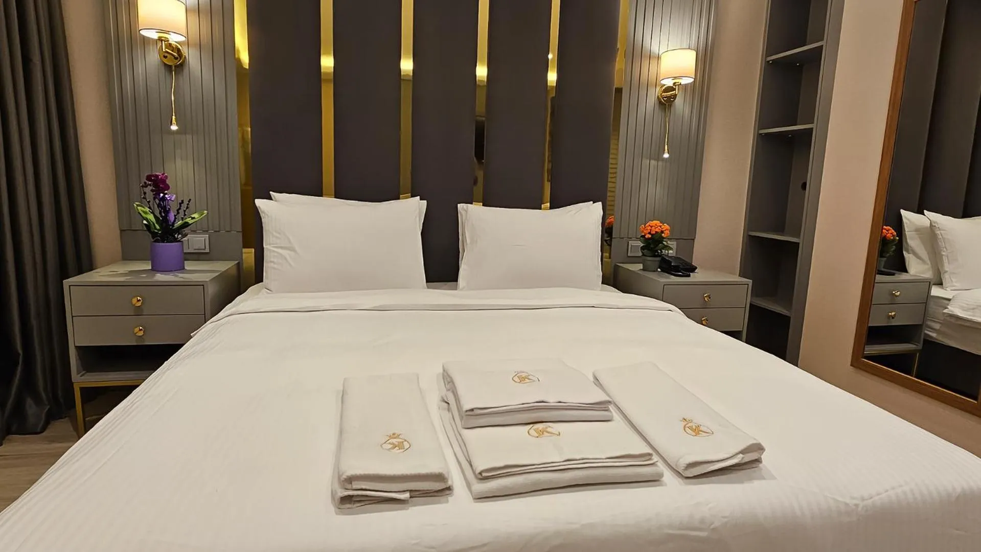 Bed in The Külsümz Hotel