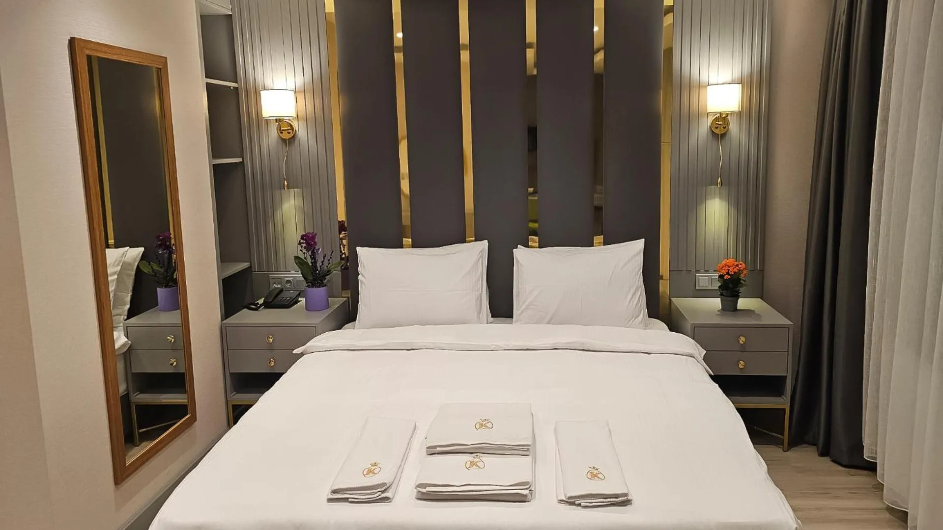 Bed in The Külsümz Hotel