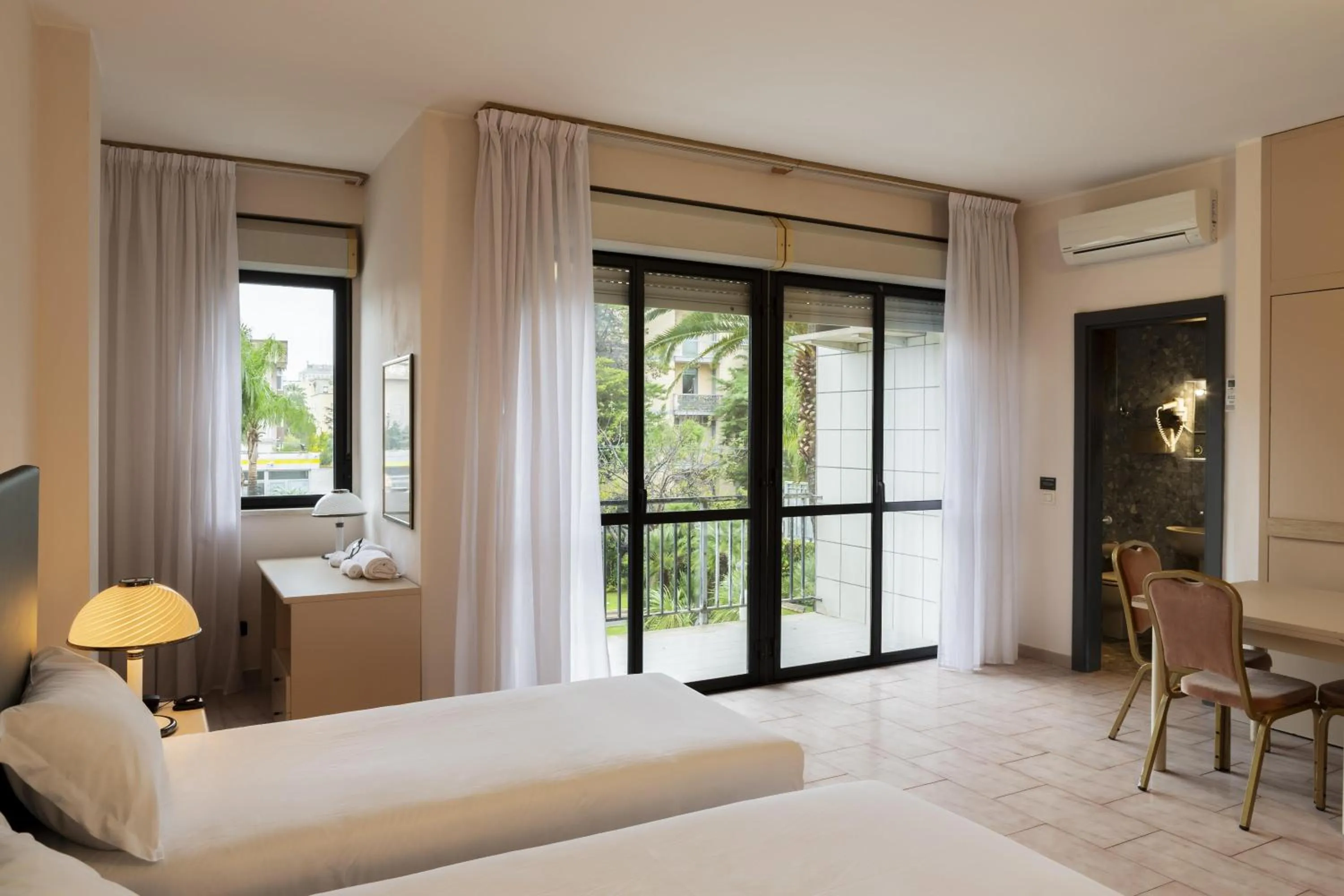 Photo of the whole room, Bed in B&B HOTEL Bari Rondò