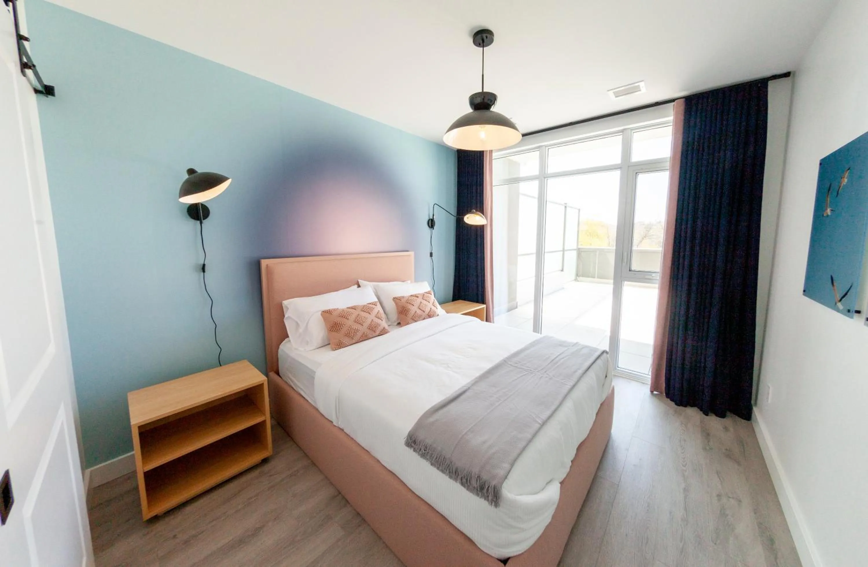 Bedroom, Bed in The Laundry Rooms Gaslight Cambridge