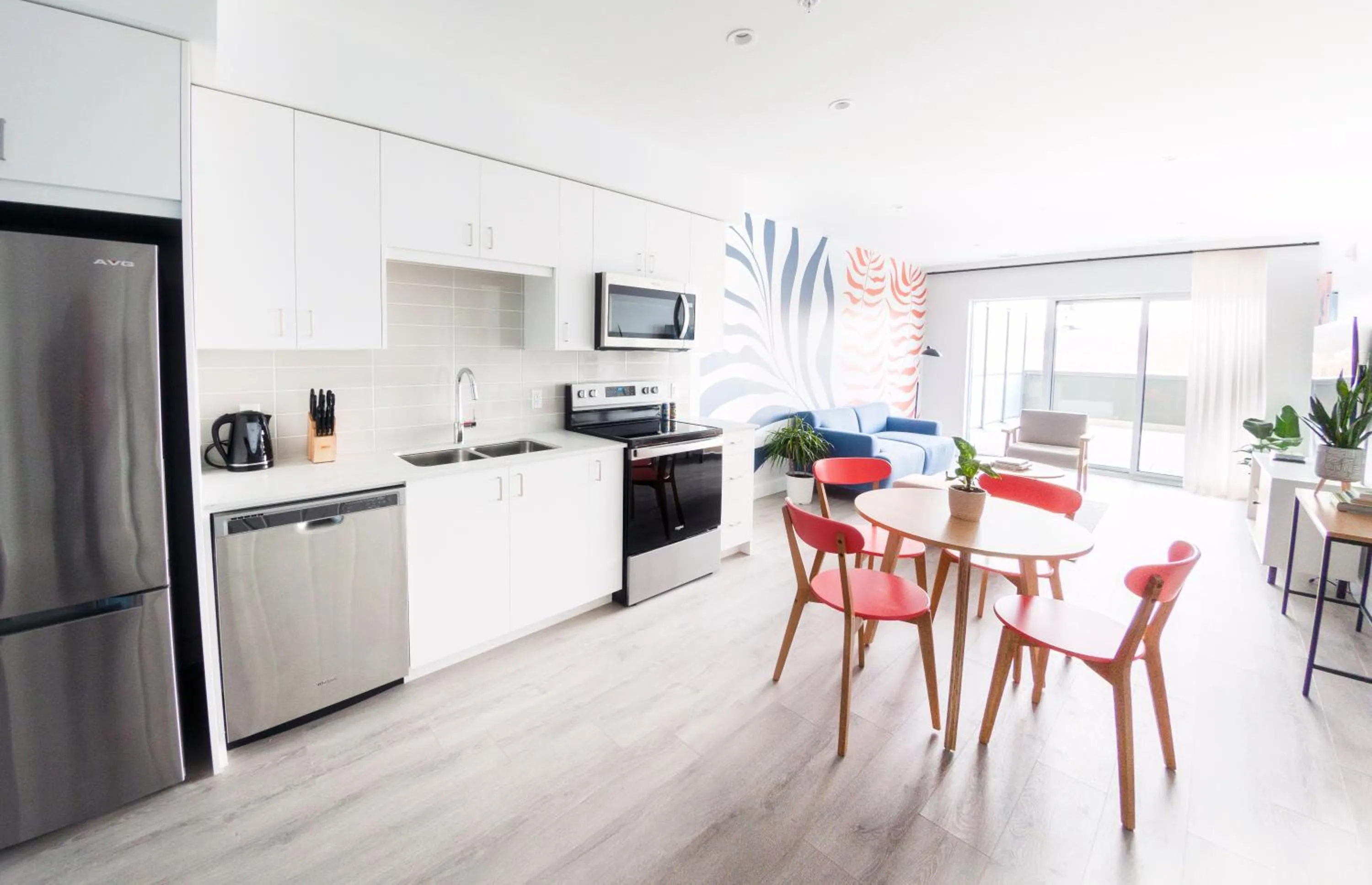 Coffee/tea facilities in The Laundry Rooms Gaslight Cambridge