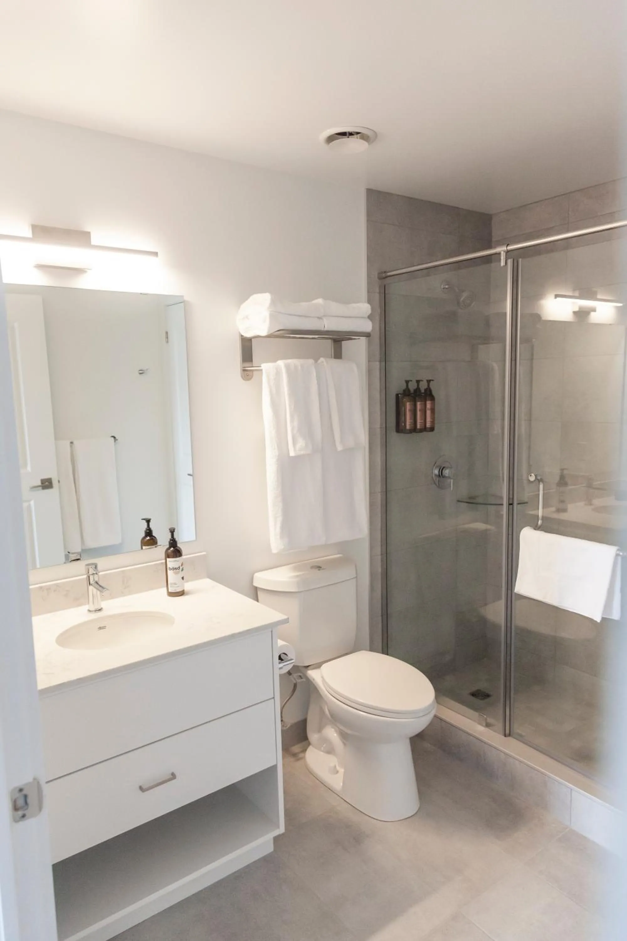 Shower in The Laundry Rooms Gaslight Cambridge