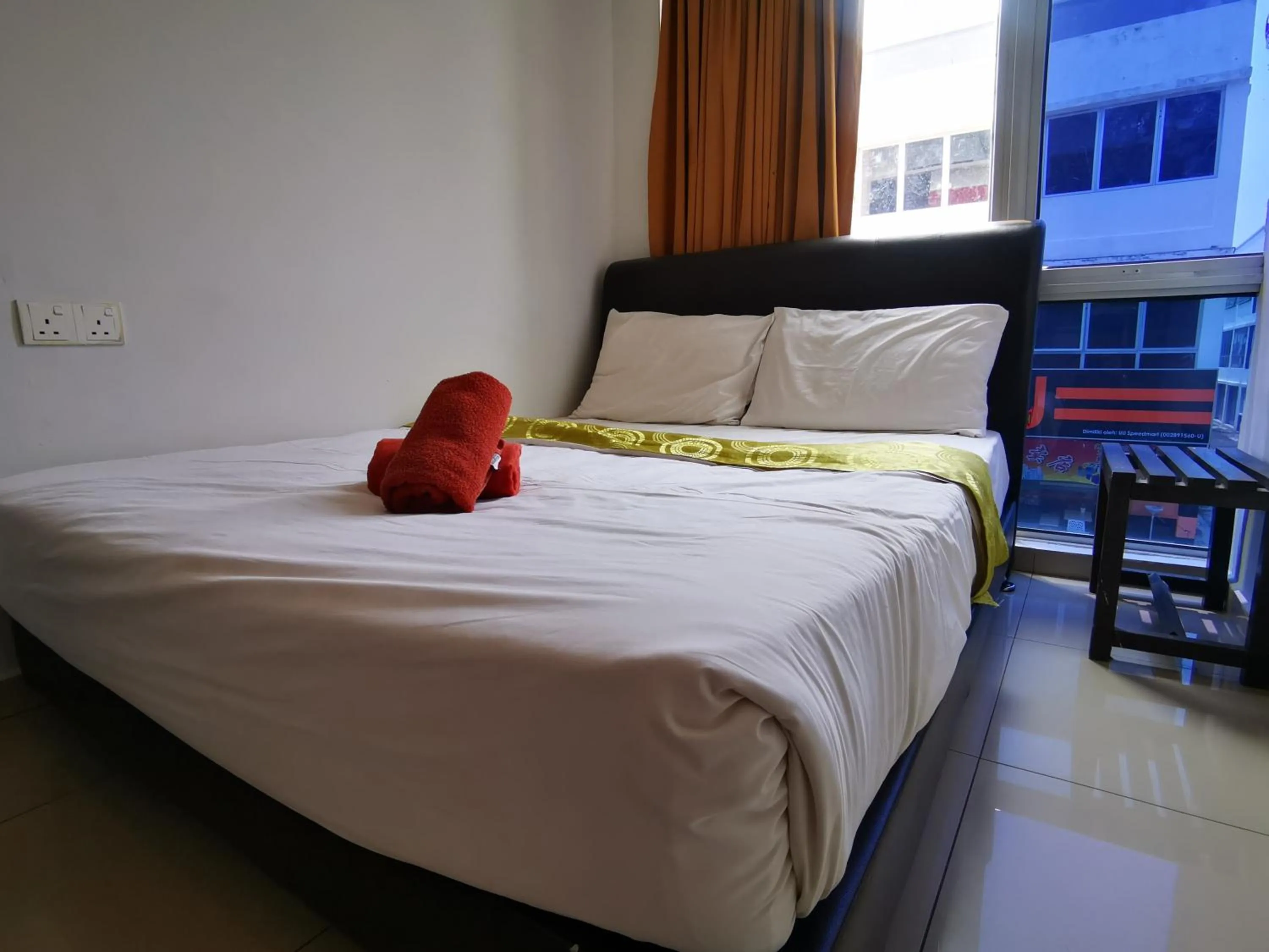 Bedroom, Bed in Clover Hotel Port Dickson