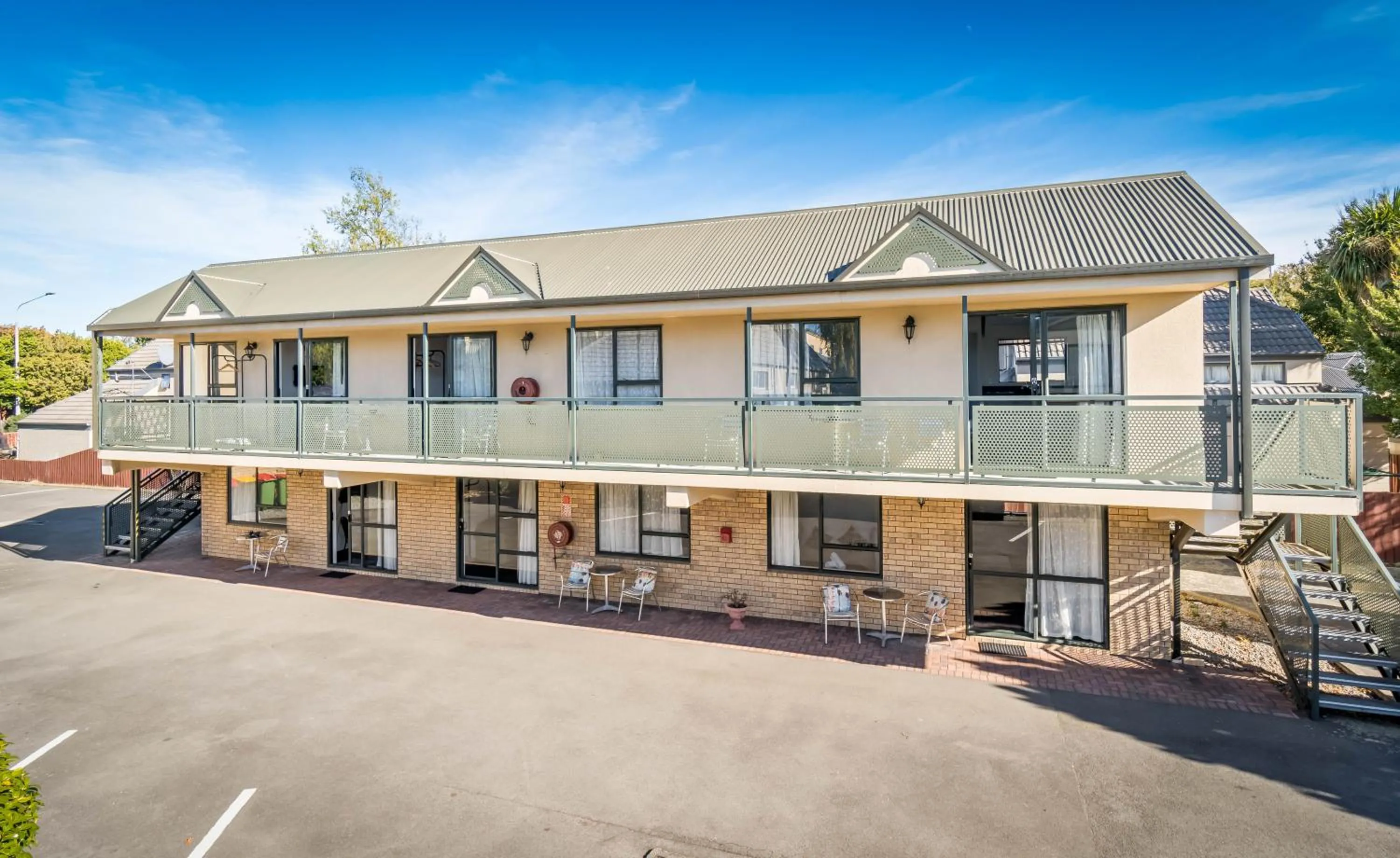 Property building in Ascot Vale Motor Lodge